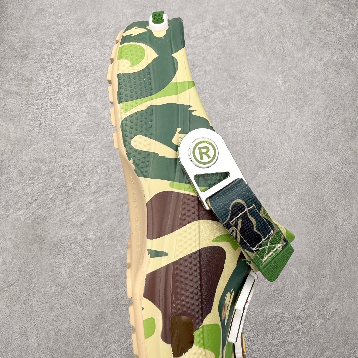 BATHING APE x Crocs Classic clog 卡骆驰  EVA 通勤 凉鞋 室内外 拖鞋 沙滩鞋  洞洞鞋  