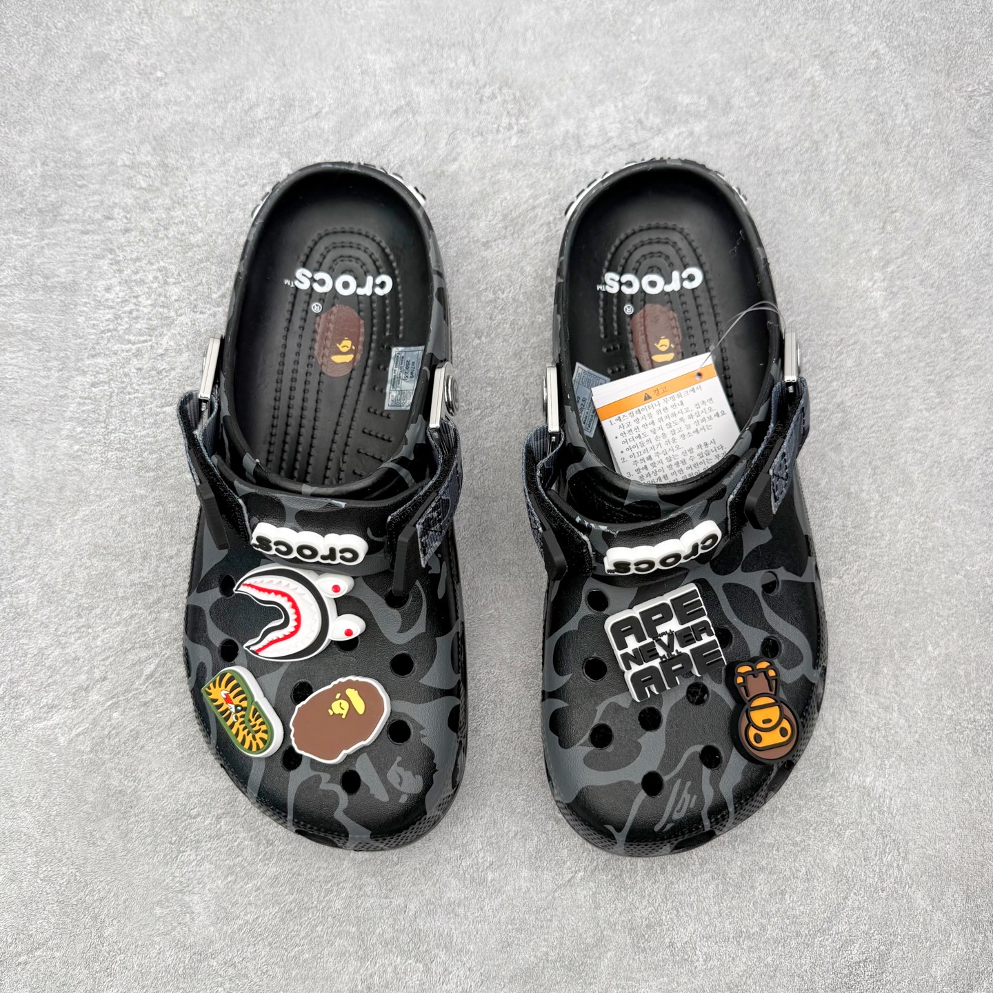 BATHING APE x Crocs Classic clog 卡骆驰  EVA 通勤 凉鞋 室内外 拖鞋 沙滩鞋  洞洞鞋  