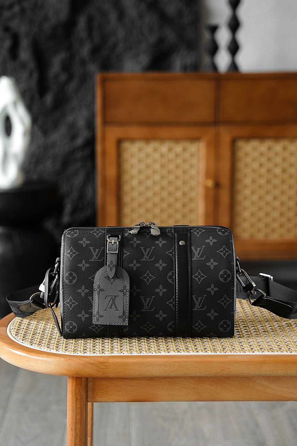 LOUIS VUITTON 路易威登 CITY KEEPALL 经典老花满印 斜挎包 单肩包 手提包 黑色 M45936