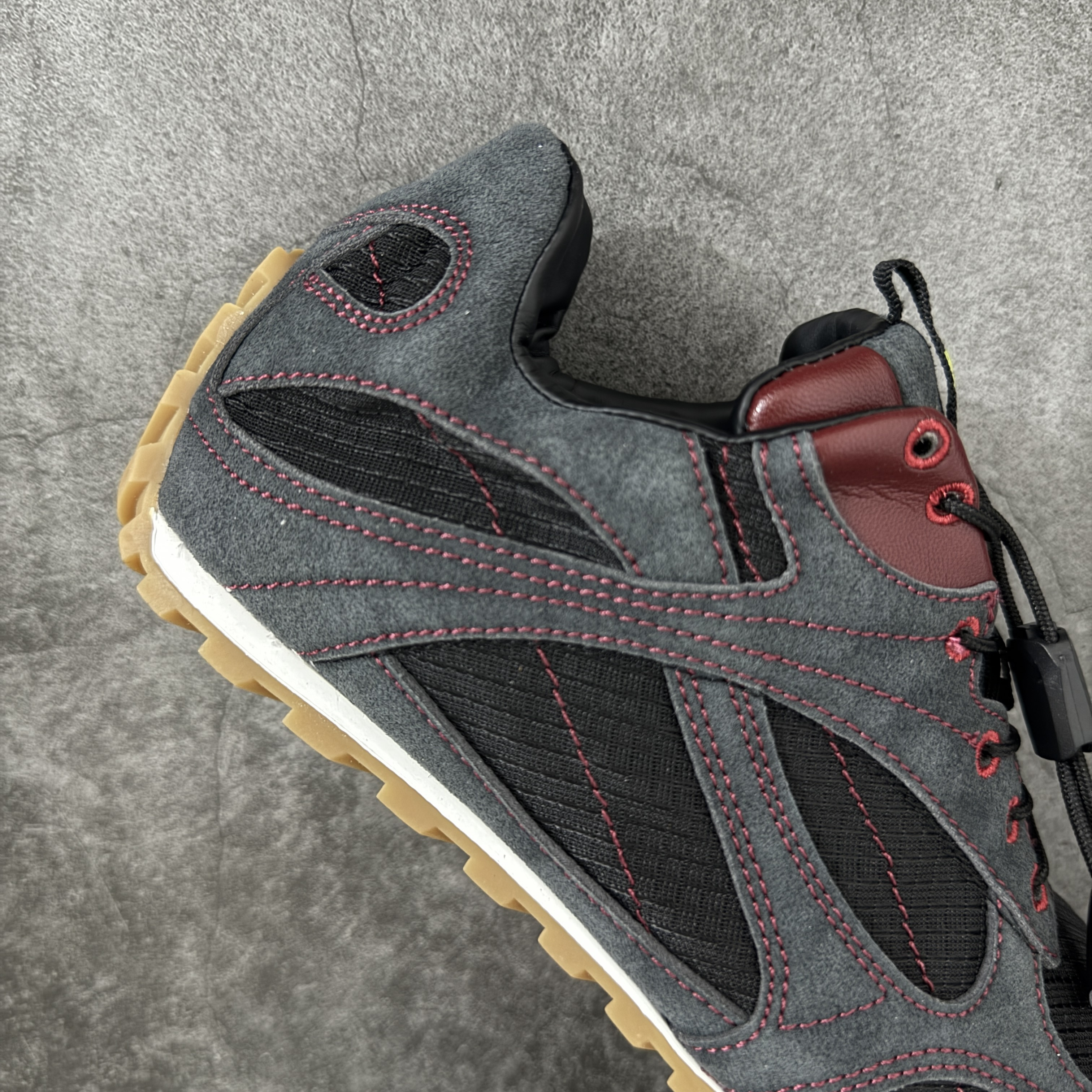 BV Orbit Runner 葆蝶 低筒 时尚舒适 老爹鞋 生活休闲鞋 板鞋 波鞋  抽绳 856046V65D19012
