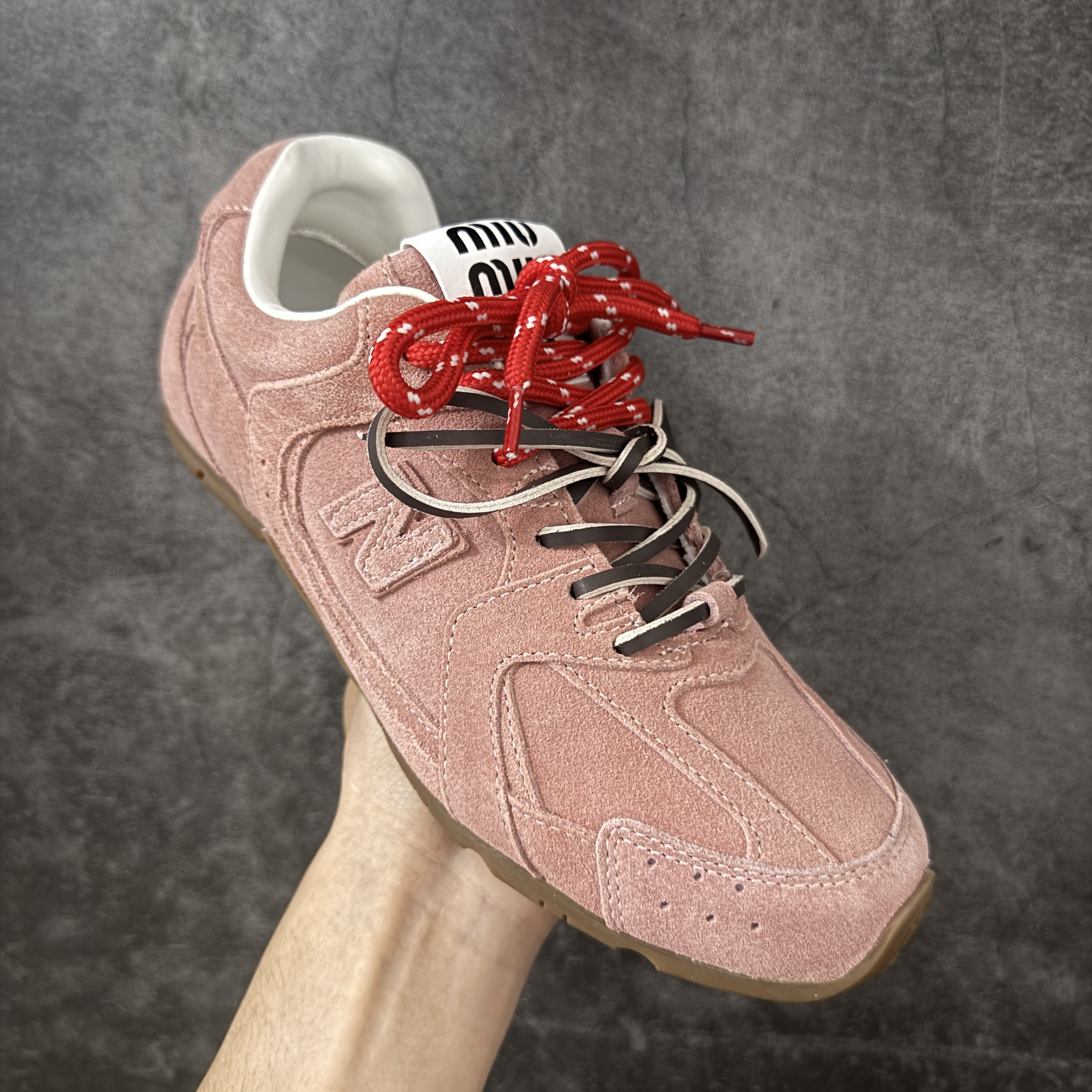 Miumiu x 繆繆 New Balance NB530 低筒 平底 复古跑鞋 休闲鞋 板鞋 运动鞋  女鞋 波鞋粉色