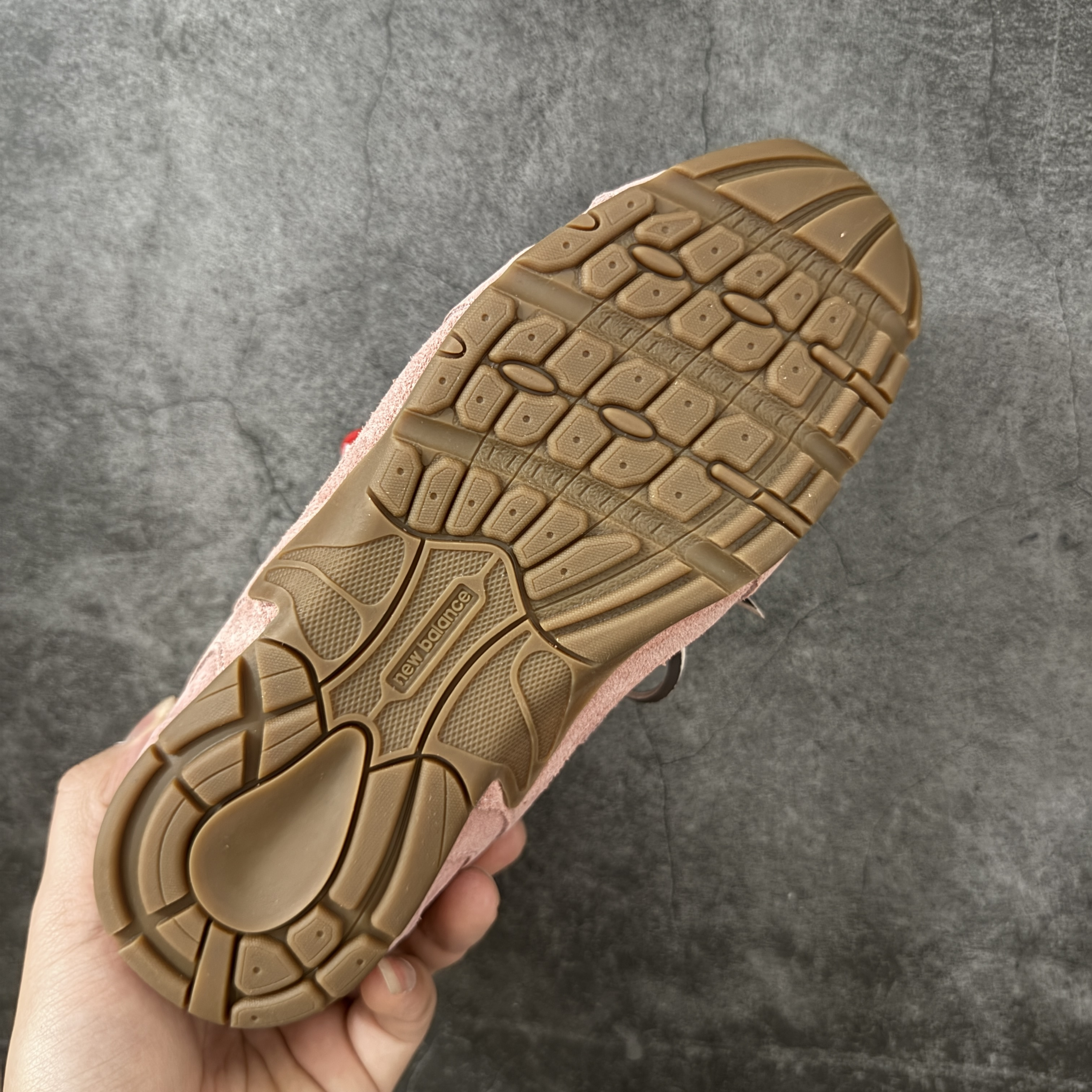 Miumiu x 繆繆 New Balance NB530 低筒 平底 复古跑鞋 休闲鞋 板鞋 运动鞋  女鞋 波鞋粉色