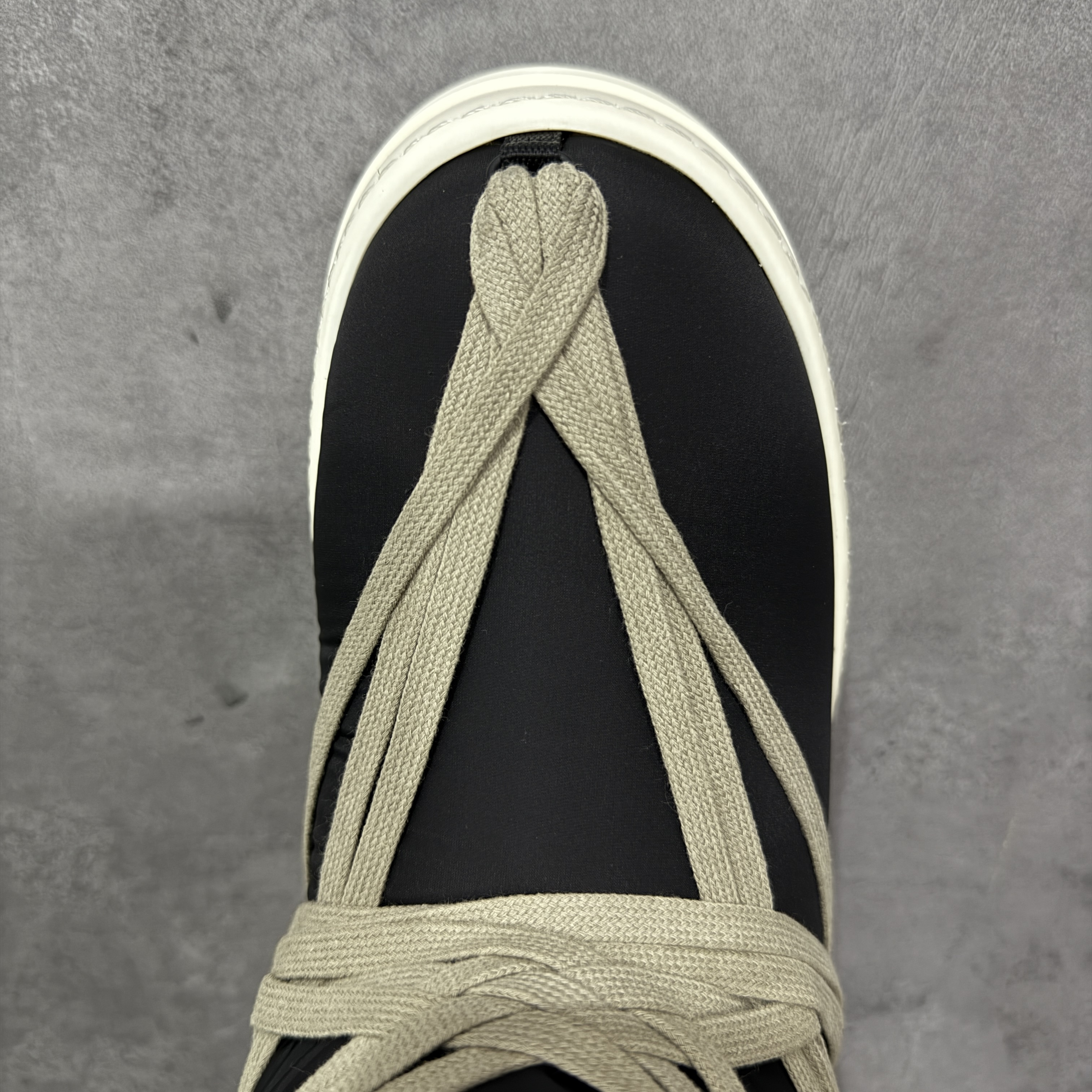 Moncler RICK OWENS RO 圆头 高筒  板鞋 休闲鞋 波鞋 男鞋   厚底  高筒 黑白 MU02C4H20M3863-999