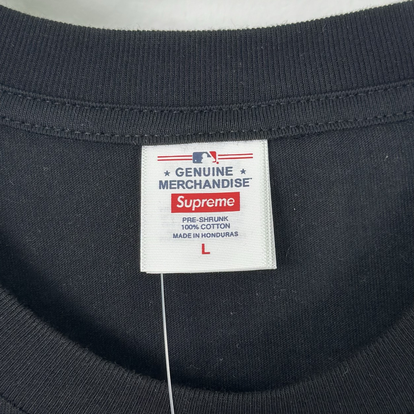 SUPREME x MLB 联名款 NEW YORK YANKEES TEE   字母 印花 logo圆领 短袖T恤 男女同款 黑色 白色   