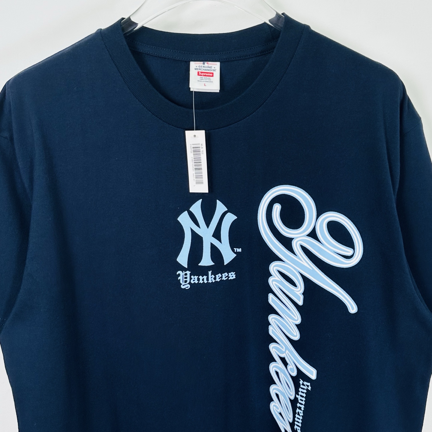 SUPREME x MLB 联名款 NEW YORK YANKEES TEE   字母 印花 logo圆领 短袖T恤 男女同款 黑色 白色   