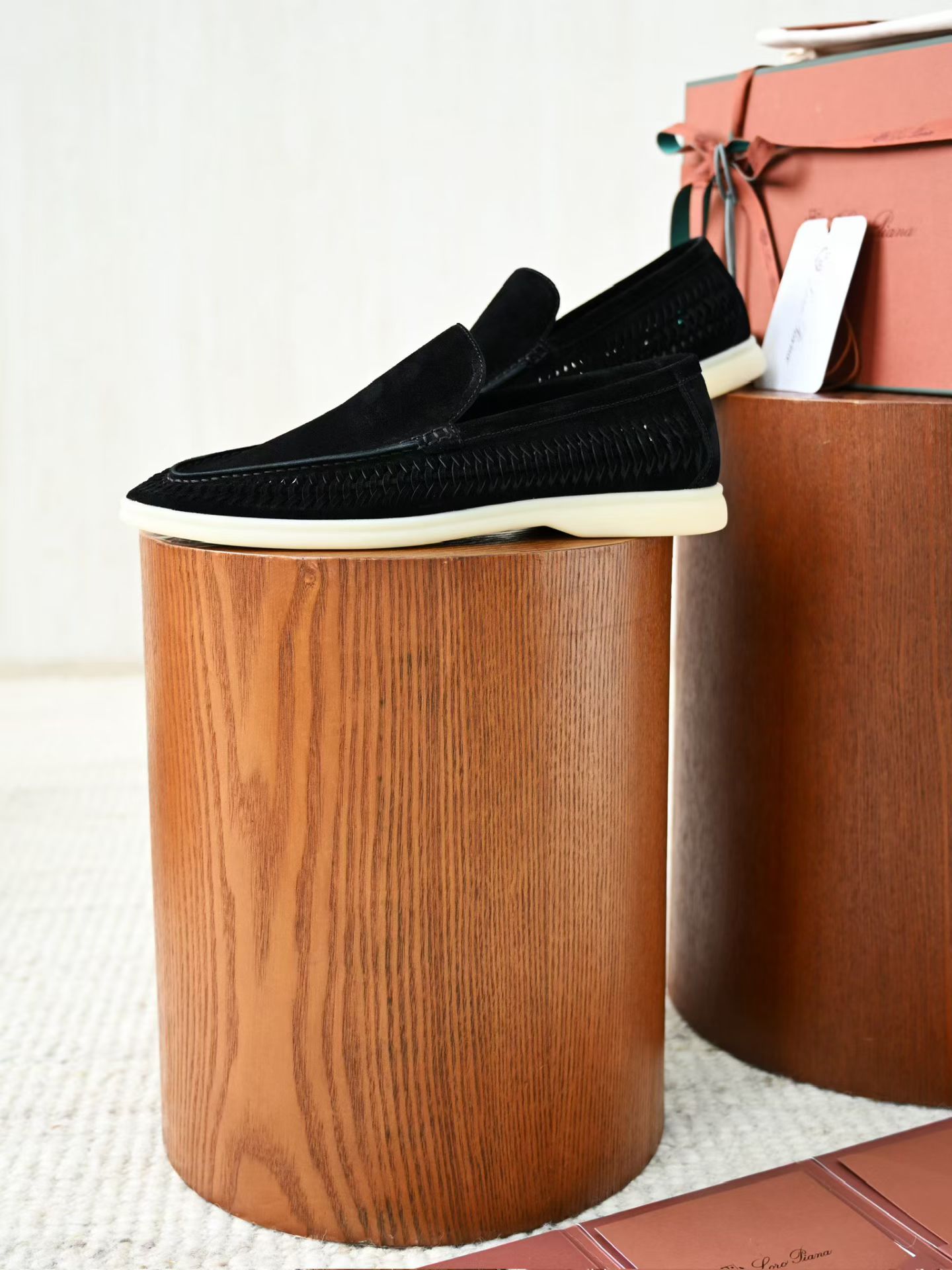 Loro Piana LP Summer Walk / End Walk — Low-Top, Comfortable, and Casual Men's Shoes (Suede) | High-Top Chelsea Boots FAP6922_H027