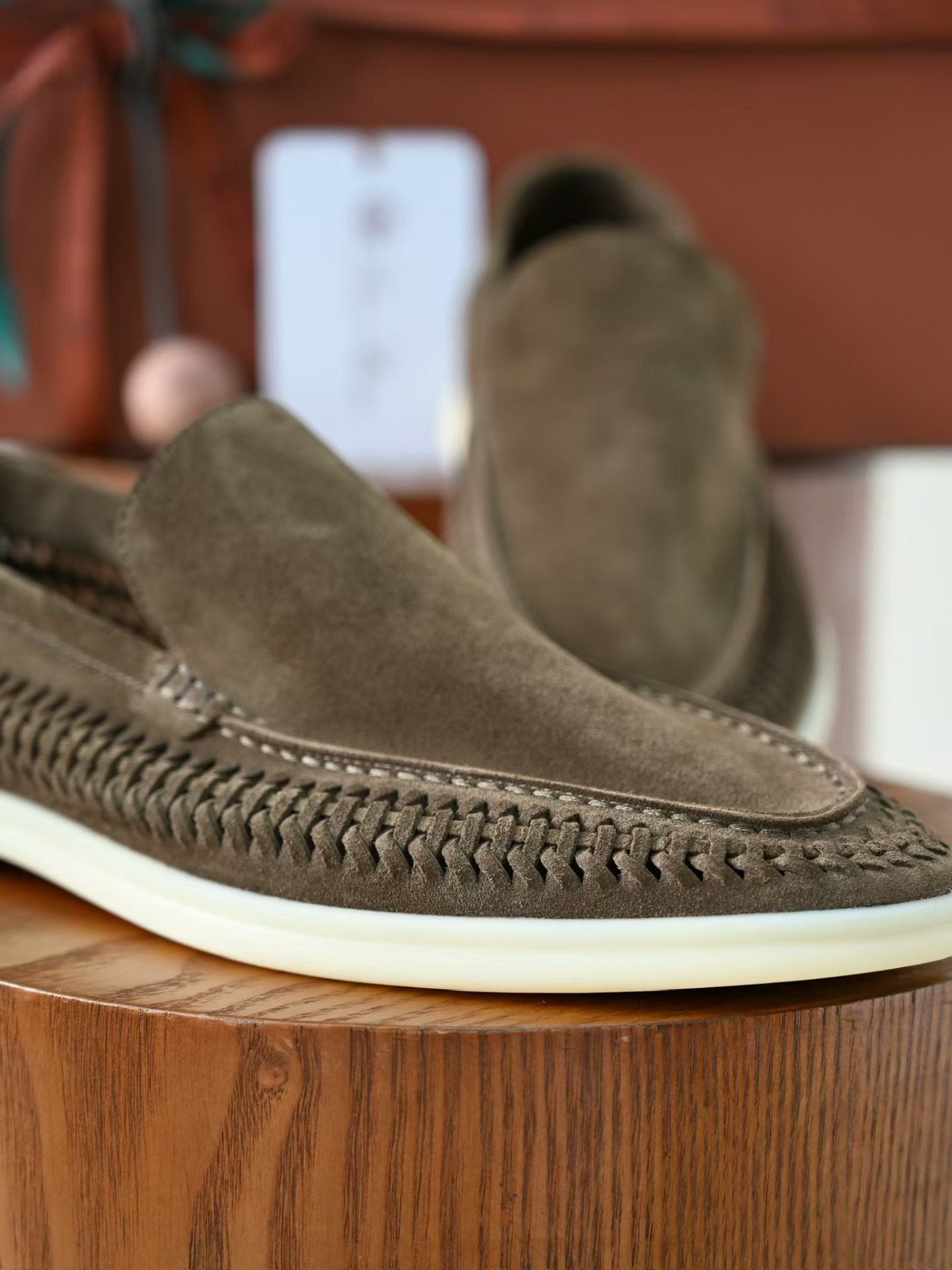 Loro Piana LP Summer Walk / End Walk — Low-Top, Comfortable, and Casual Men's Shoes (Suede) | High-Top Chelsea Boots FAP6922_H027