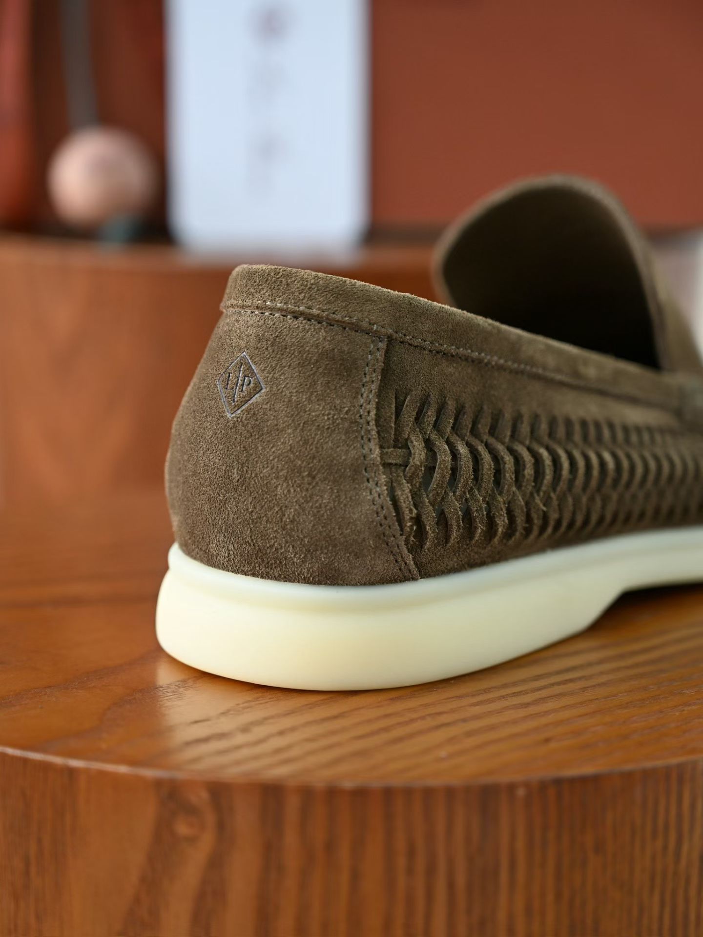 Loro Piana LP Summer Walk / End Walk — Low-Top, Comfortable, and Casual Men's Shoes (Suede) | High-Top Chelsea Boots FAP6922_H027