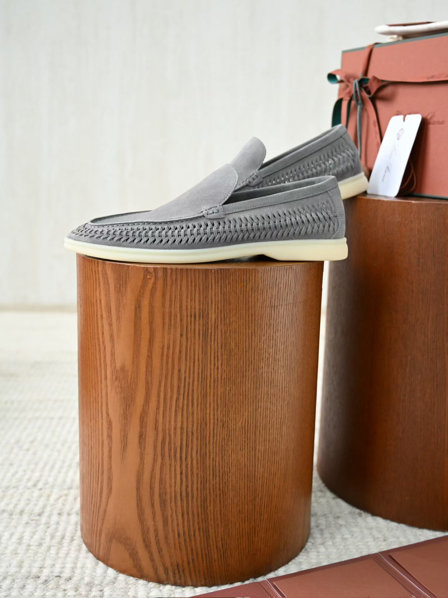 Loro Piana LP Summer Walk / End Walk — Low-Top, Comfortable, and Casual Men's Shoes (Suede) | High-Top Chelsea Boots FAP6922_H027