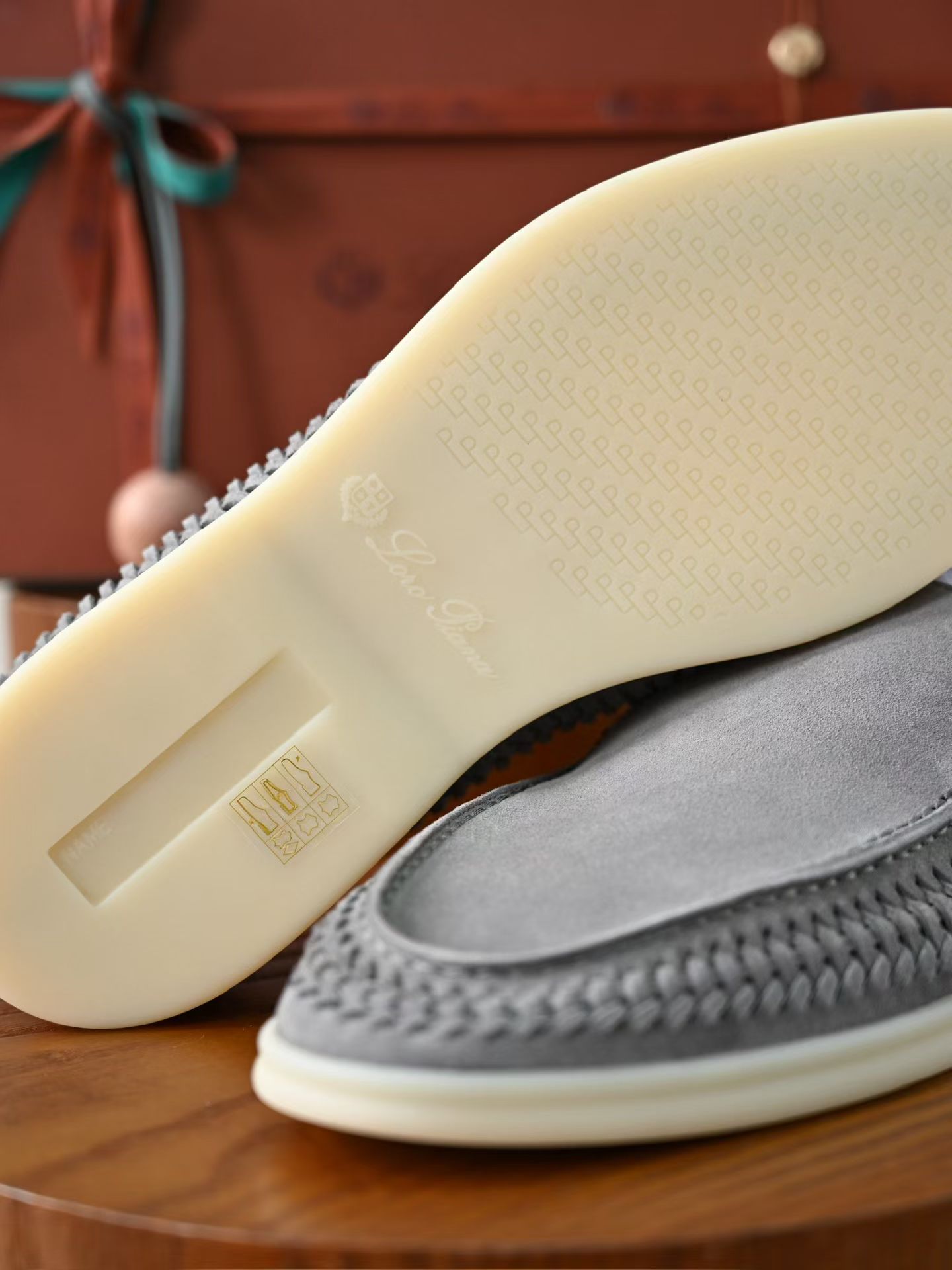 Loro Piana LP Summer Walk / End Walk — Low-Top, Comfortable, and Casual Men's Shoes (Suede) | High-Top Chelsea Boots FAP6922_H027