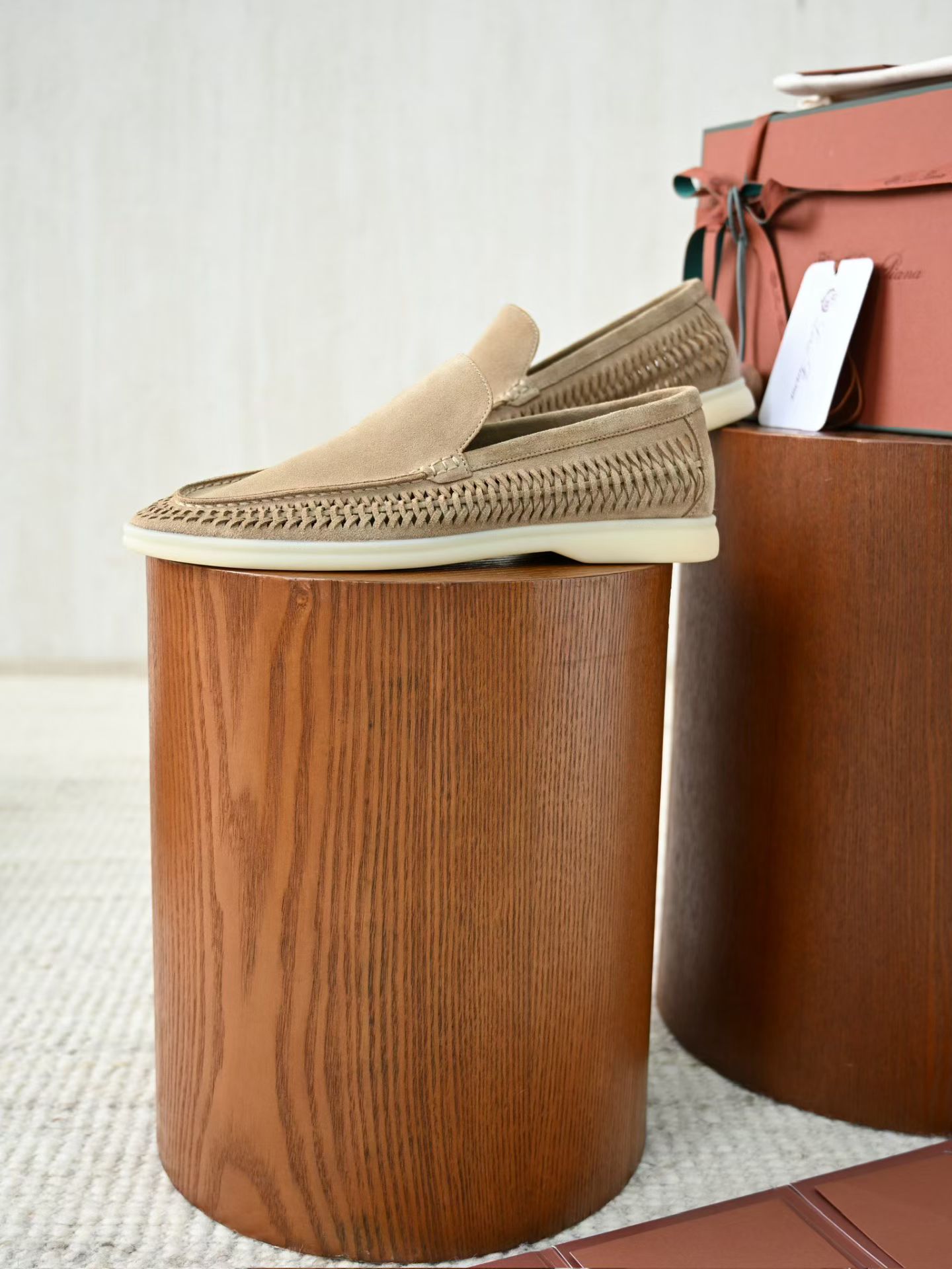 Loro Piana LP Summer Walk / End Walk — Low-Top, Comfortable, and Casual Men's Shoes (Suede) | High-Top Chelsea Boots FAP6922_H027