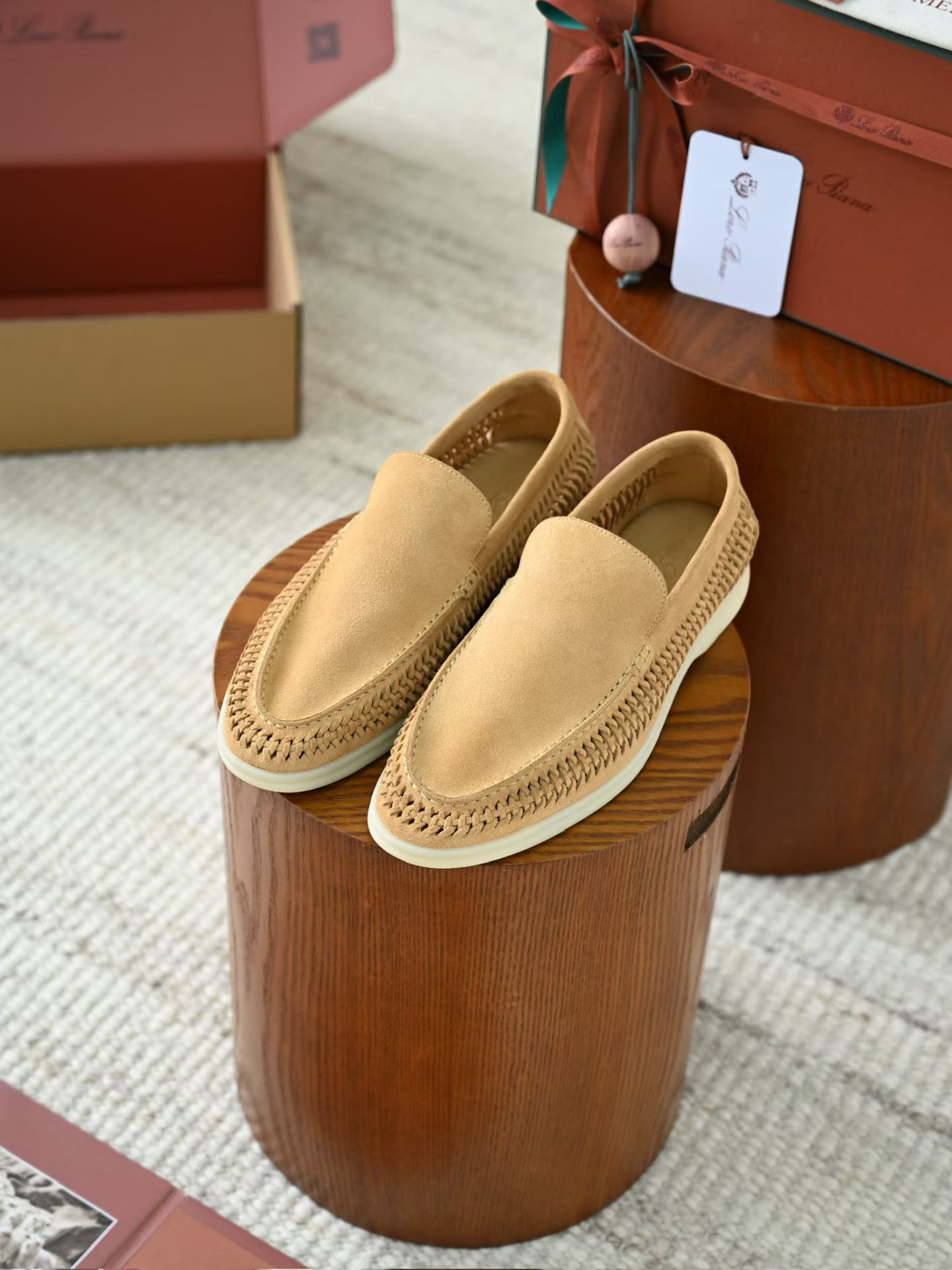 Loro Piana LP Summer Walk / End Walk — Low-Top, Comfortable, and Casual Men's Shoes (Suede) | High-Top Chelsea Boots FAP6922_H027