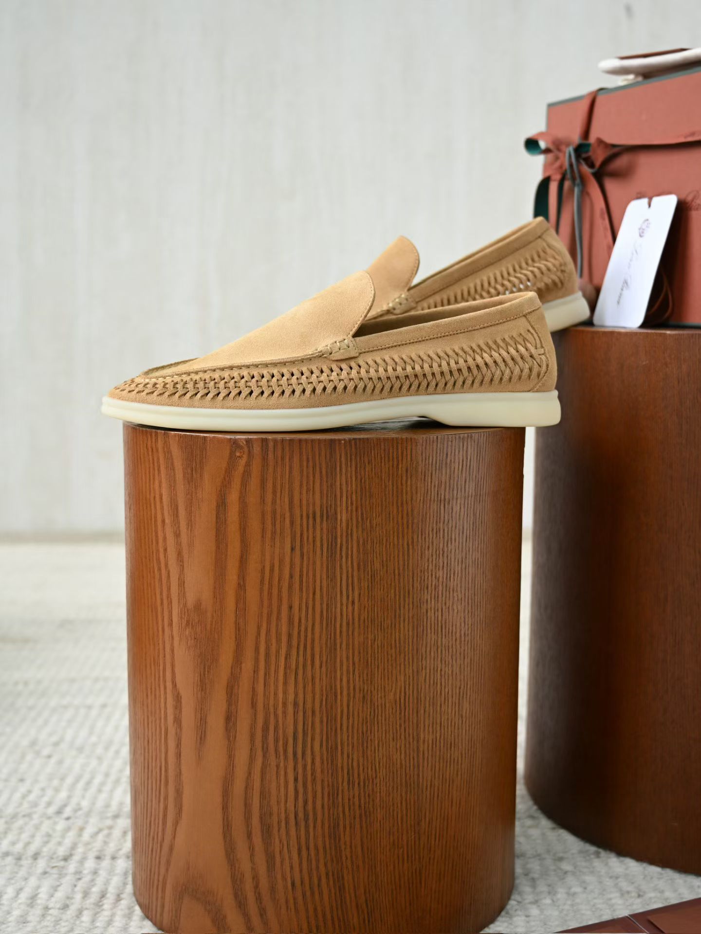 Loro Piana LP Summer Walk / End Walk — Low-Top, Comfortable, and Casual Men's Shoes (Suede) | High-Top Chelsea Boots FAP6922_H027