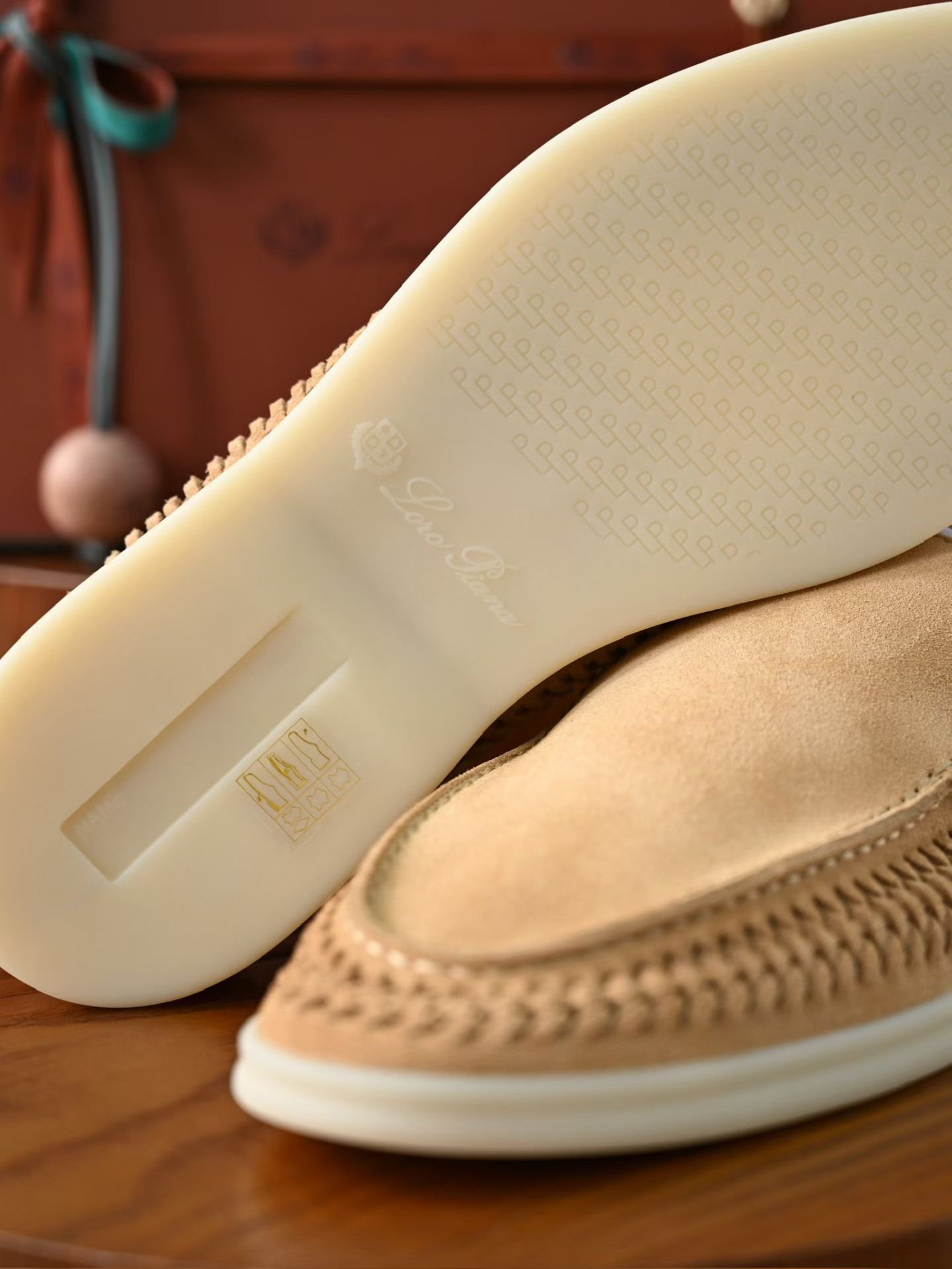 Loro Piana LP Summer Walk / End Walk — Low-Top, Comfortable, and Casual Men's Shoes (Suede) | High-Top Chelsea Boots FAP6922_H027