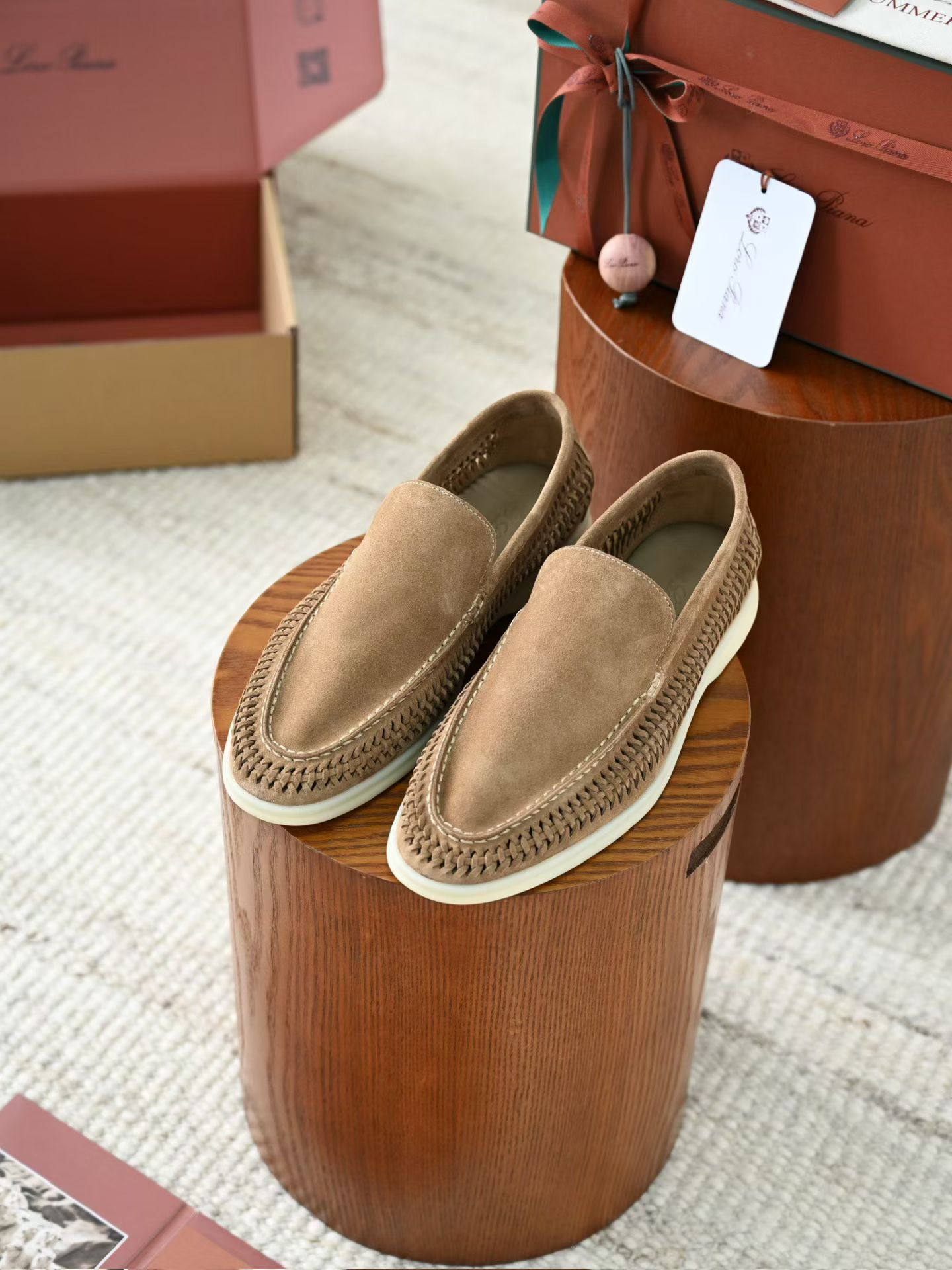 Loro Piana LP Summer Walk / End Walk — Low-Top, Comfortable, and Casual Men's Shoes (Suede) | High-Top Chelsea Boots FAP6922_H027