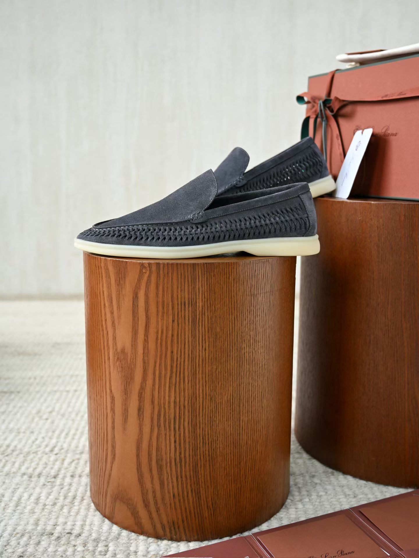 Loro Piana LP Summer Walk / End Walk — Low-Top, Comfortable, and Casual Men's Shoes (Suede) | High-Top Chelsea Boots FAP6922_H027