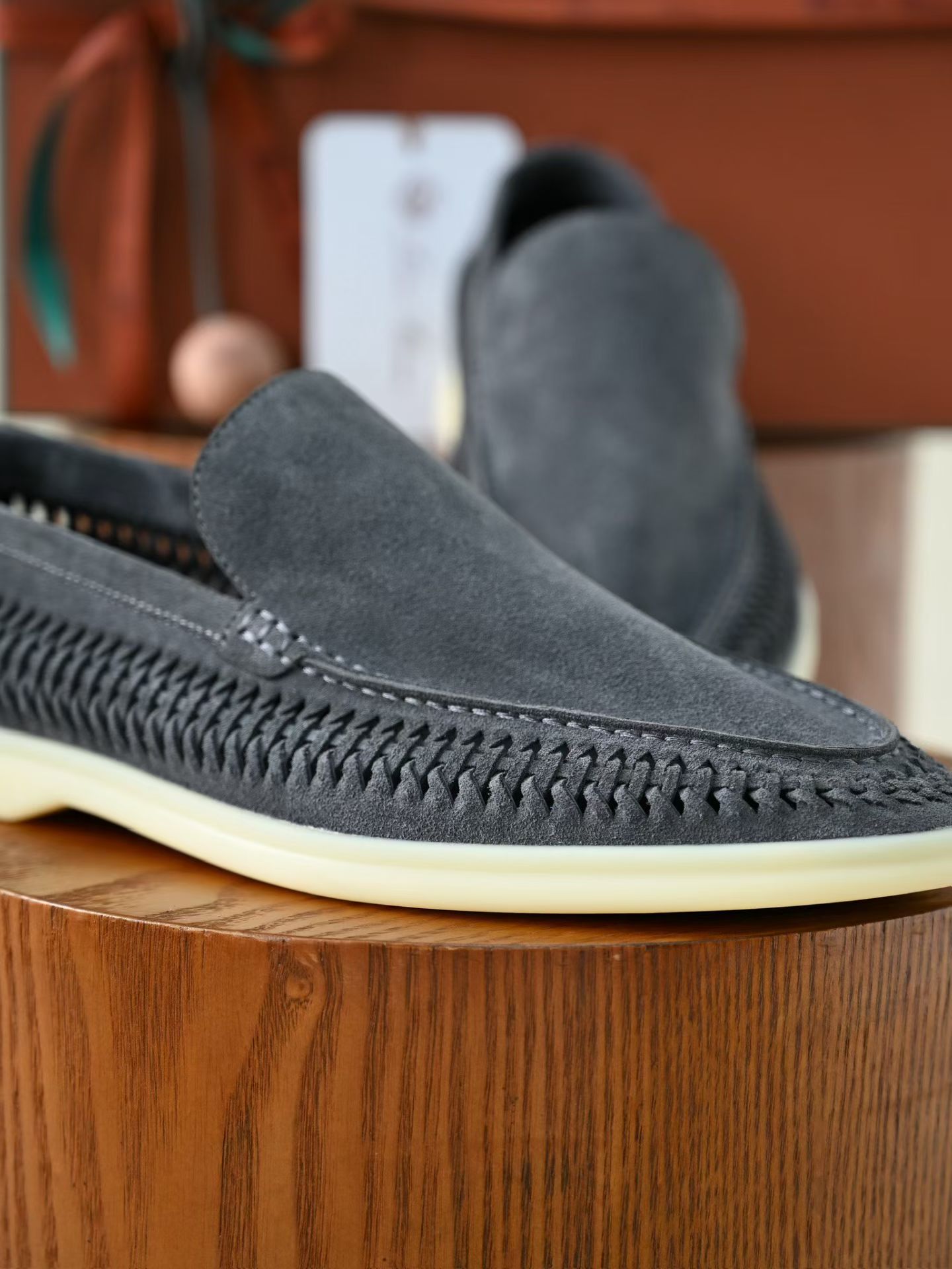 Loro Piana LP Summer Walk / End Walk — Low-Top, Comfortable, and Casual Men's Shoes (Suede) | High-Top Chelsea Boots FAP6922_H027