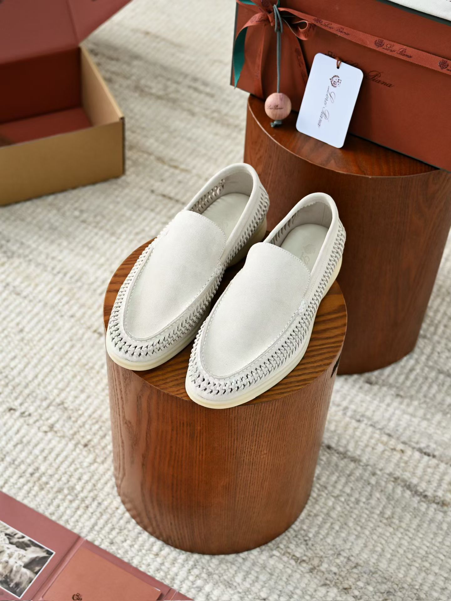 Loro Piana LP Summer Walk / End Walk — Low-Top, Comfortable, and Casual Men's Shoes (Suede) | High-Top Chelsea Boots FAP6922_H027