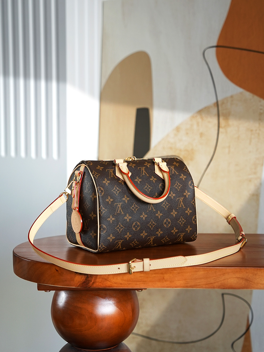 LOUIS VUITTON 𝐩𝐞𝐞𝐝𝐲 𝟐𝟓 NéoNoé Bucket Bag - Monogram Canvas with Gold-Tone Hardware - 1:1 Quality Edition   A0 M46977