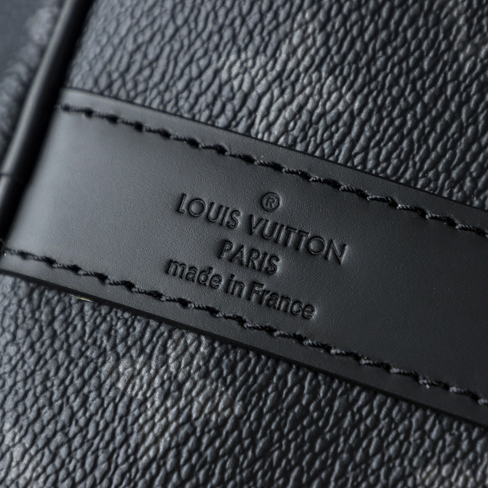 Louis Vuitton LV Keepall Bandoulière 50 Travel Bag — Monogram Canvas with Gold-Tone Hardware — 1:1 Top-Tier Replica (A0 M14202)