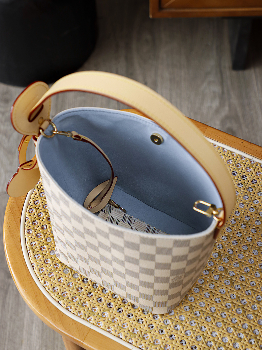 Louis Vuitton LV All In BB  Damier Azur Travel Bag — Monogram Canvas with Gold-Tone Hardware — 1:1 Top-Tier Replica (F0 N40855)