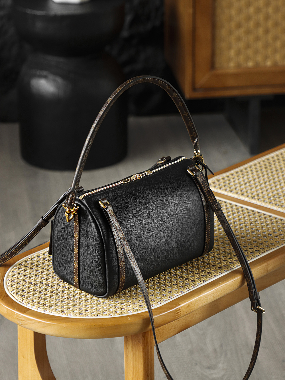 Louis Vuitton Express LV Travel Bag — Monogram Canvas with Gold-Tone Hardware — 1:1 Top-Tier Replica (A0 M26039)