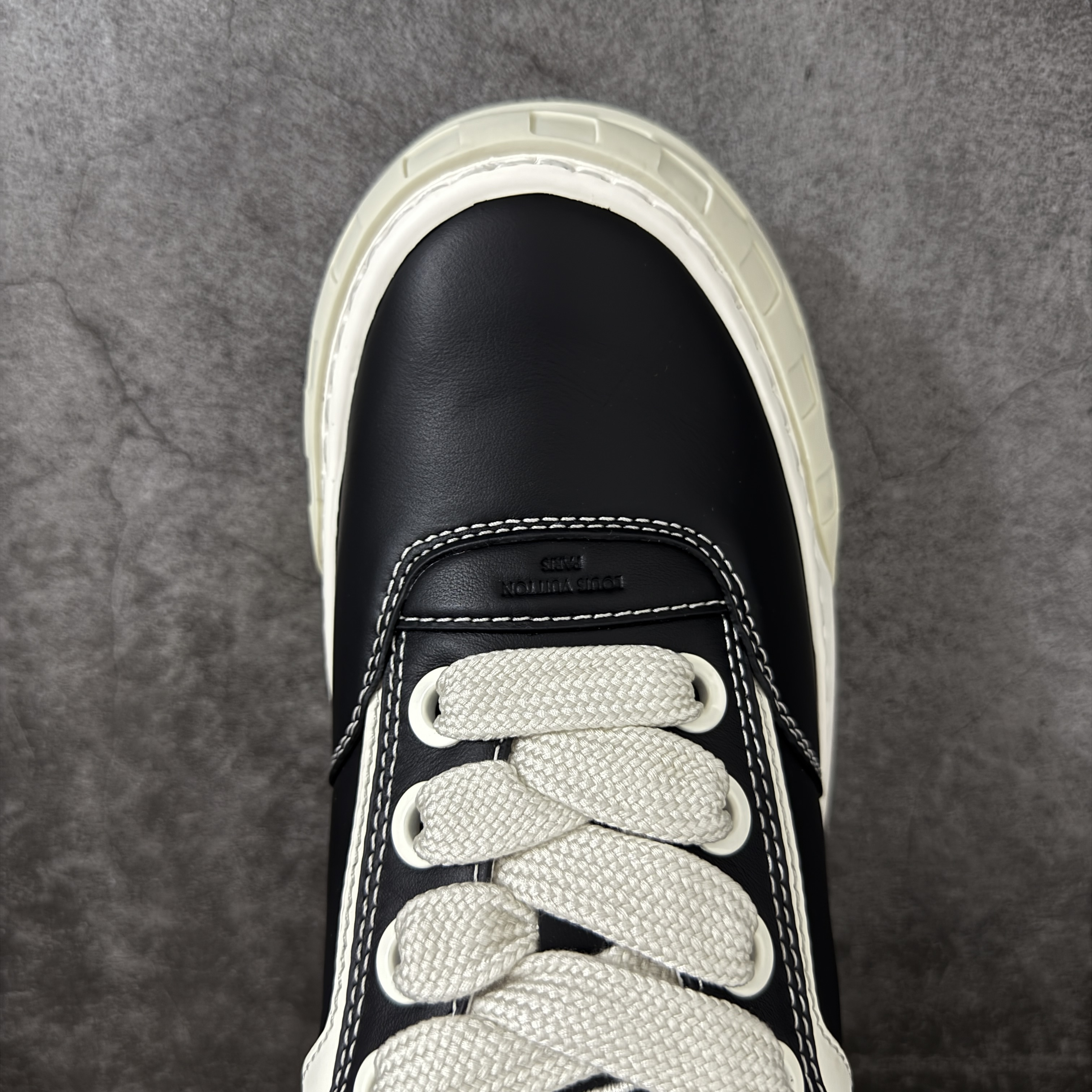 L-V Vuiton Tilted Sk8 Sneaker - High-Tier "Batch" - Premium Calfskin Edition  饼干鞋  黑色皮 C0  