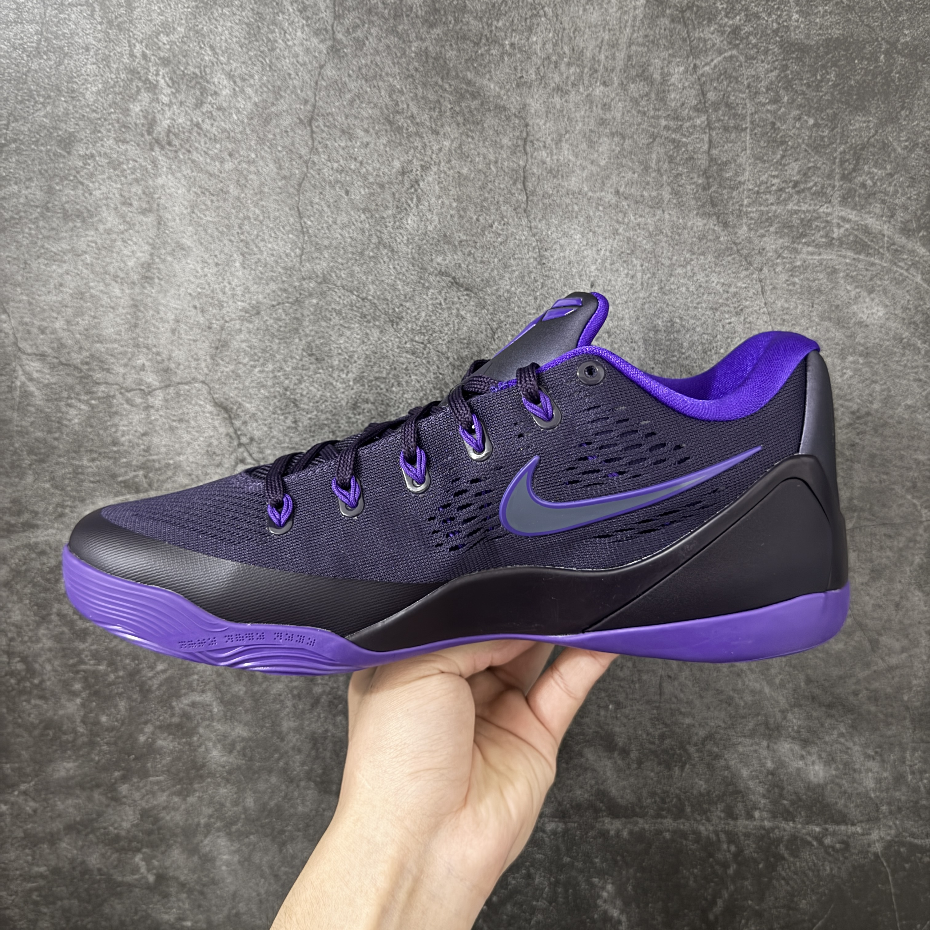 S2 KOBE 9  Elite Low EM 低筒 篮球鞋 实战鞋 球鞋 男鞋 波鞋 紫色 IH1401-500