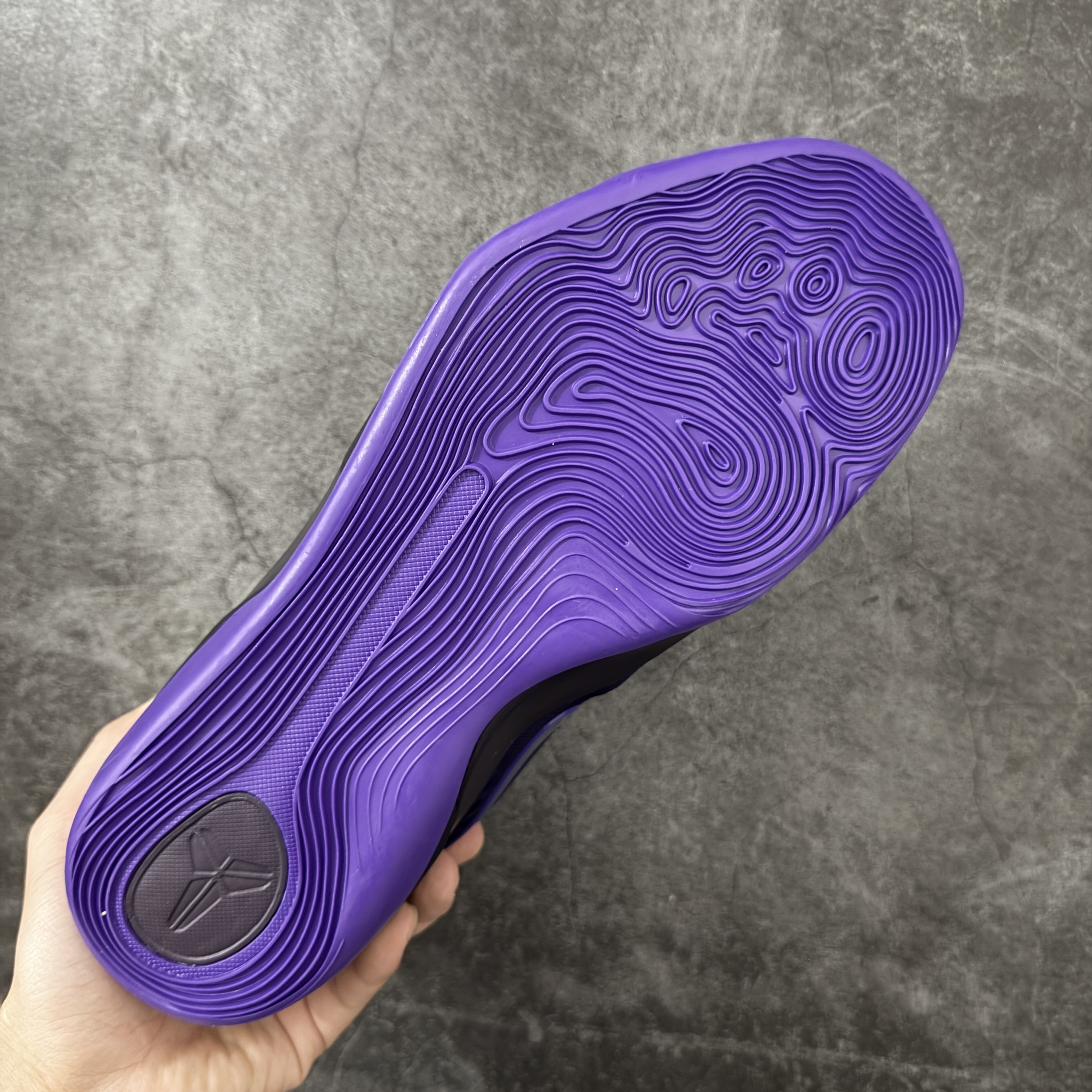S2 KOBE 9  Elite Low EM 低筒 篮球鞋 实战鞋 球鞋 男鞋 波鞋 紫色 IH1401-500