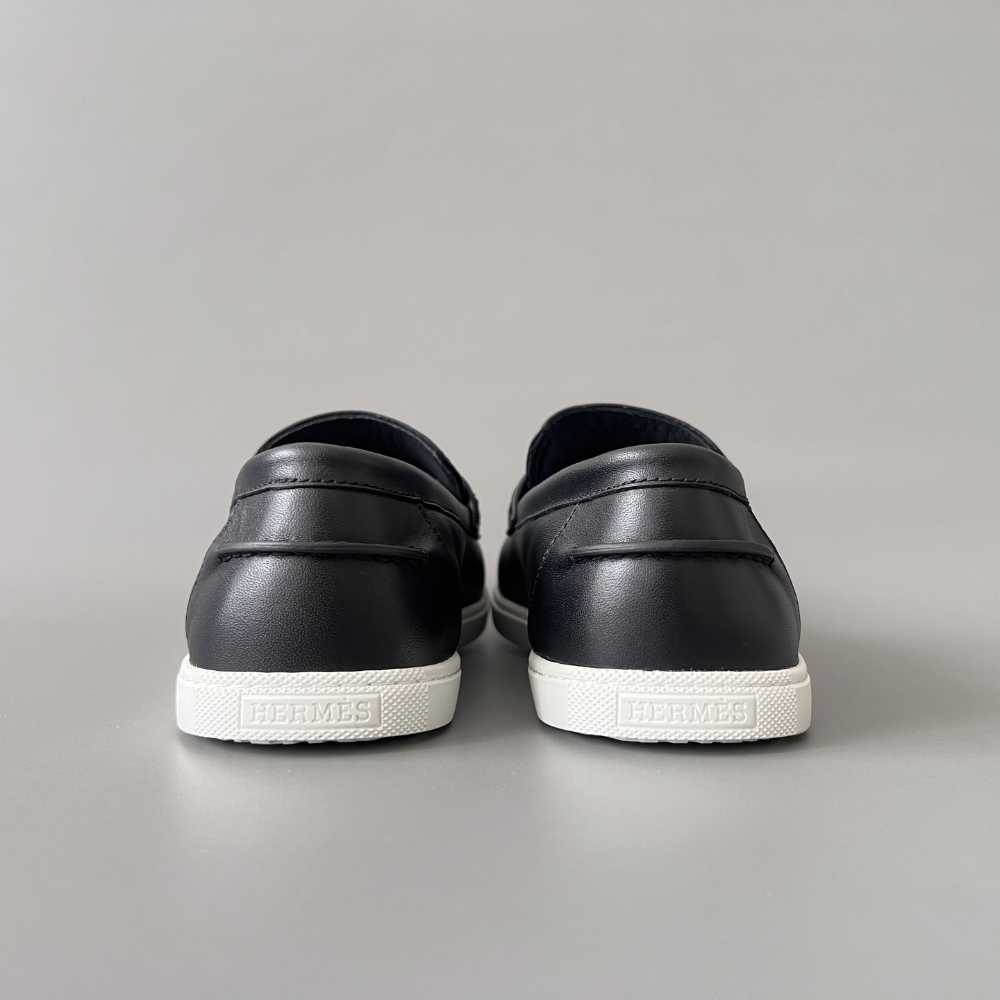 HERMES Job  Luxury Leather Loafers Sneakers - Premium Calfskin - Handmade 1:1 Mirror Quality H252908Z A01