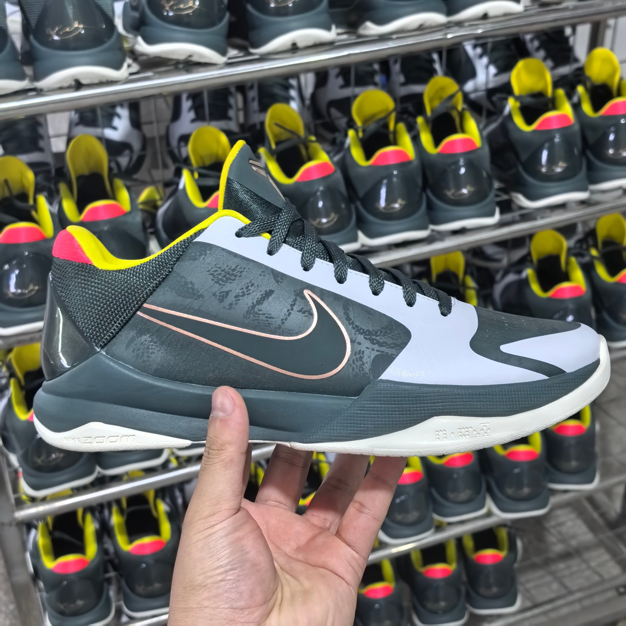 STAR S级 Kobe5 Protro  Forest Green 前掌气垫 后掌EVA 籃球鞋 球鞋 實戰鞋  真碳板  波鞋  EYBL灰绿 CD4991-300