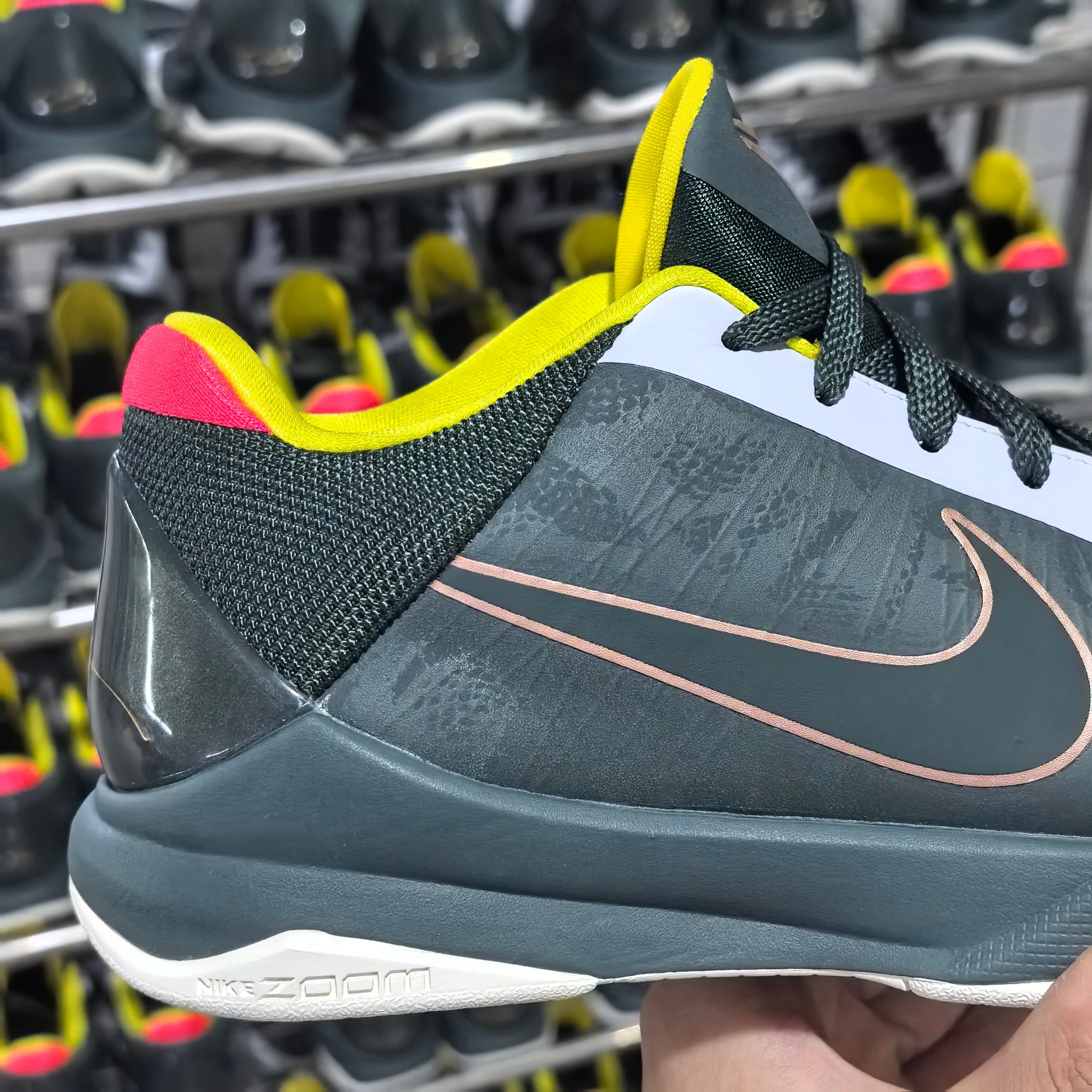 STAR S级 Kobe5 Protro  Forest Green 前掌气垫 后掌EVA 籃球鞋 球鞋 實戰鞋  真碳板  波鞋  EYBL灰绿 CD4991-300