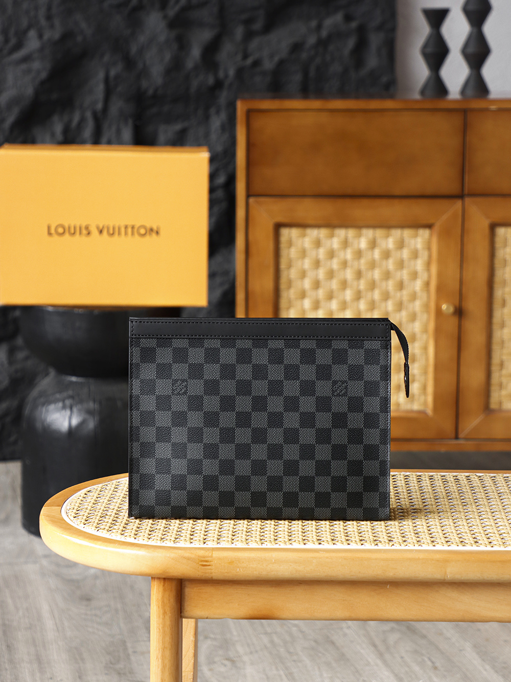 Louis Vuitton Pochette Voyage LV Travel Bag — Monogram Canvas with Gold-Tone Hardware — 1:1 Top-Tier Replica (L0 N41696)