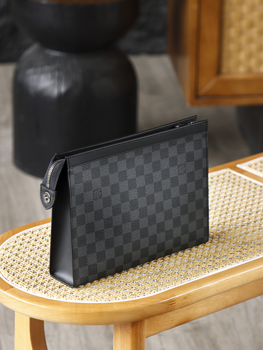 Louis Vuitton Pochette Voyage LV Travel Bag — Monogram Canvas with Gold-Tone Hardware — 1:1 Top-Tier Replica (L0 N41696)