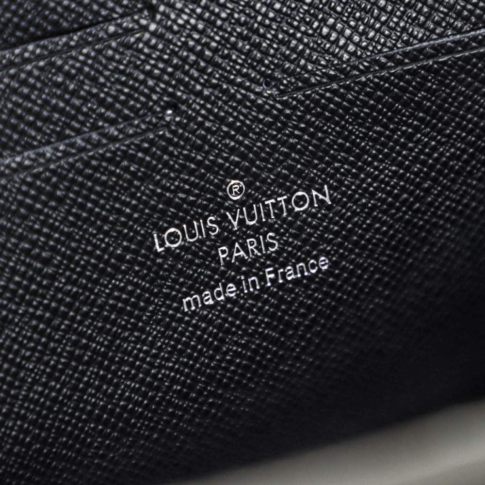 Louis Vuitton Pochette Voyage LV Travel Bag — Monogram Canvas with Gold-Tone Hardware — 1:1 Top-Tier Replica (L0 M61692)