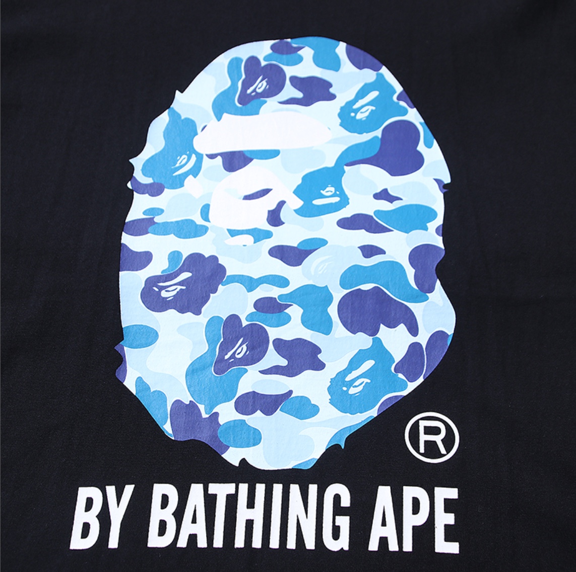 A BATHING APEA Bape  迷彩猿人字母印花宽松圆领 短袖 T恤 文字大彩头