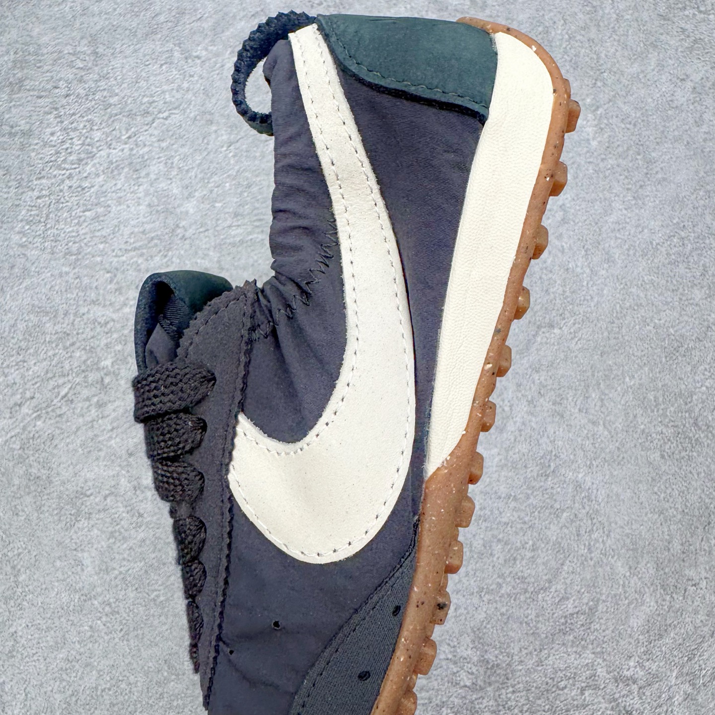 Nike x Jacquemus MOON SHOES 华夫 街头感舒适百搭生活休闲鞋  黑色 HV8547-001