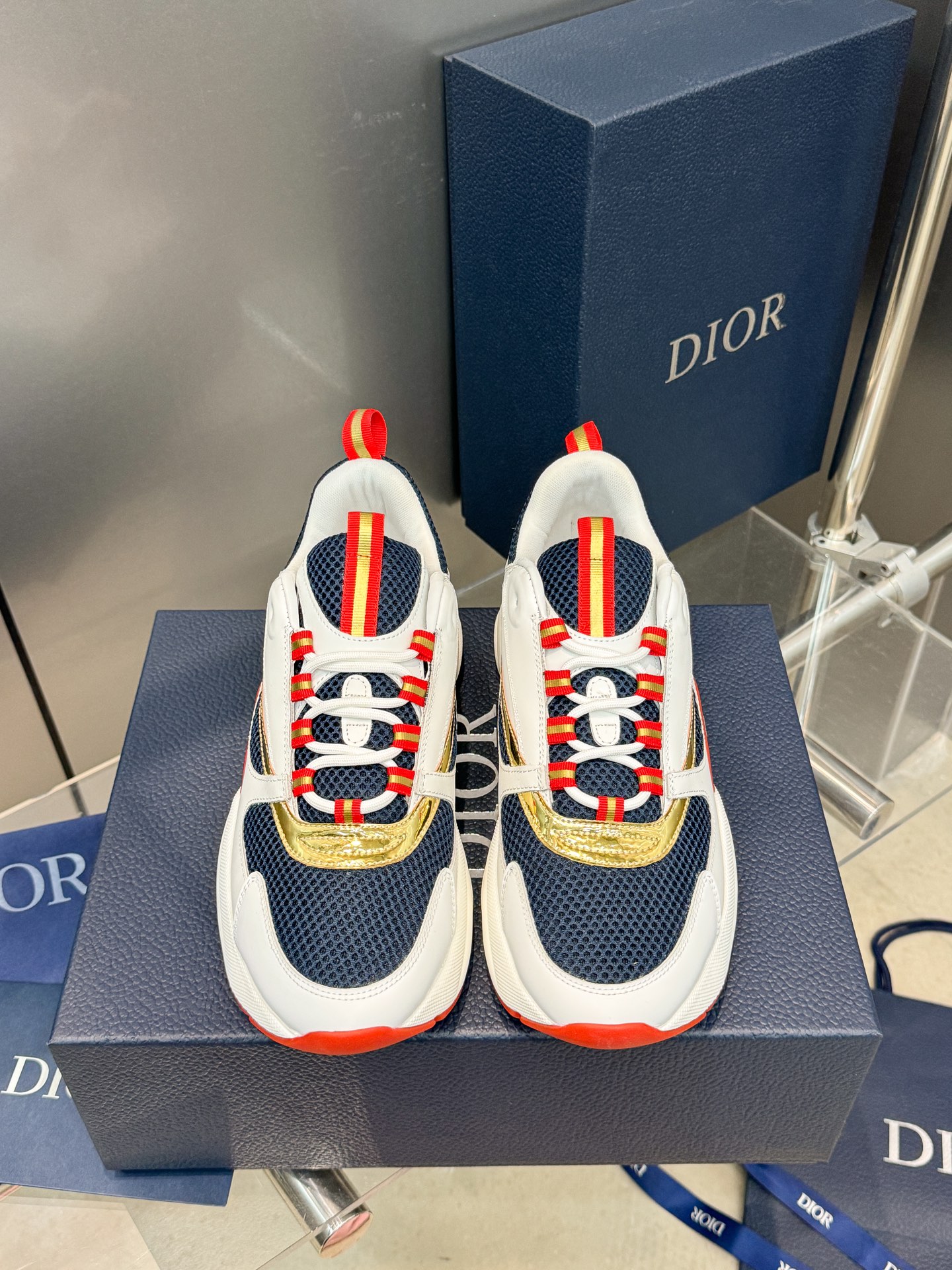 Dior B22 Sneakers - Technical Mesh and Calfskin Luxury Runners | Premium Retro Design 3SN231