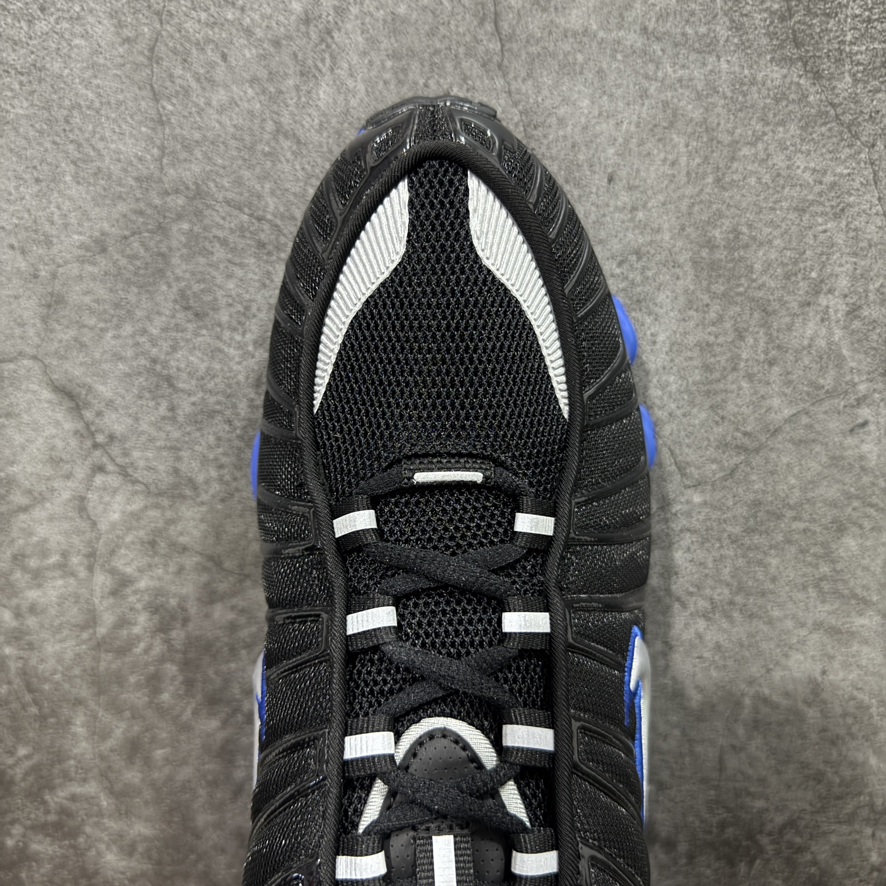 Nike Shox TL  全掌气柱缓震 休闲 运动跑鞋  男鞋 波鞋 黑蓝 CN0151-004