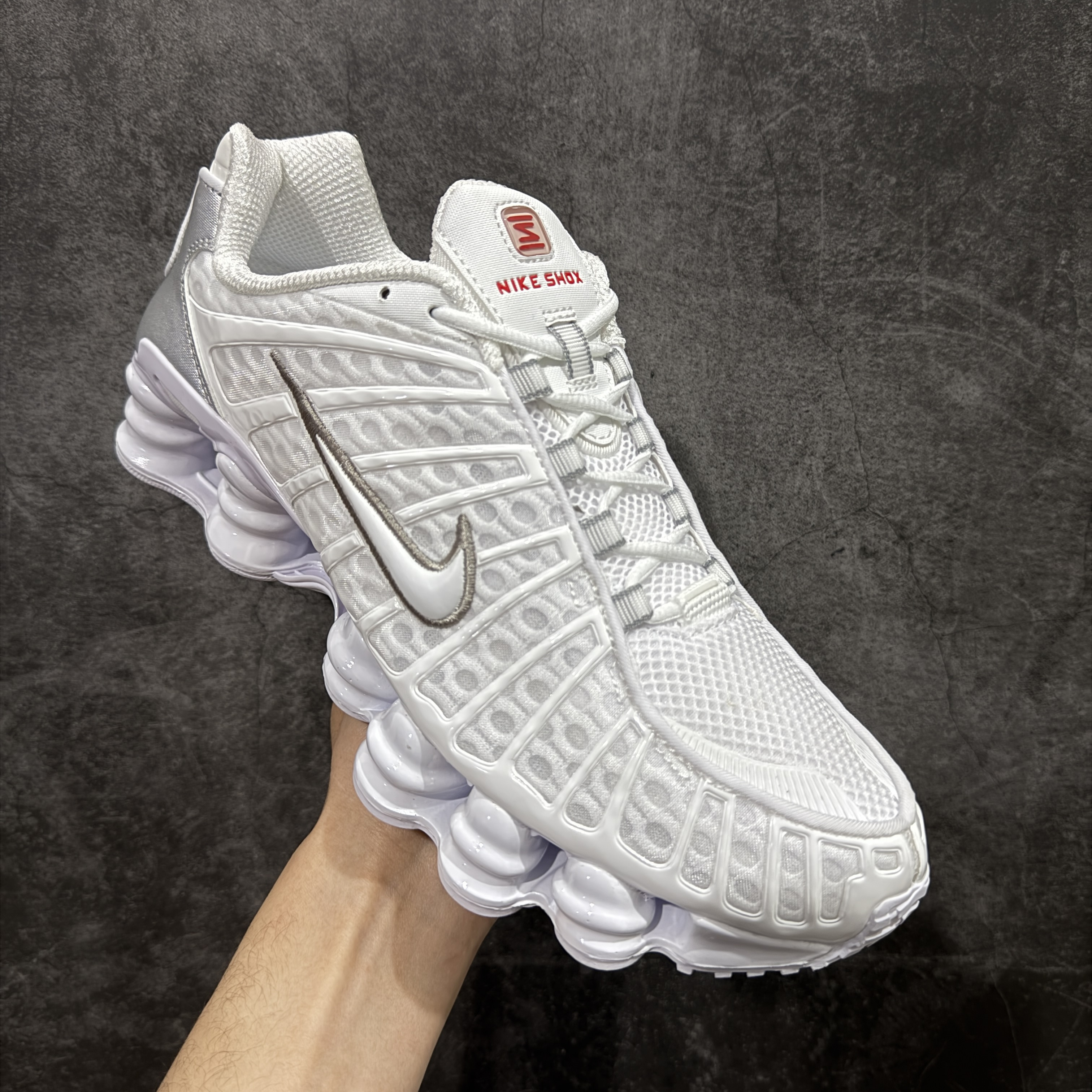Nike Shox TL  全掌气柱缓震 休闲 运动跑鞋  男鞋 波鞋 白银 AV3595-100 