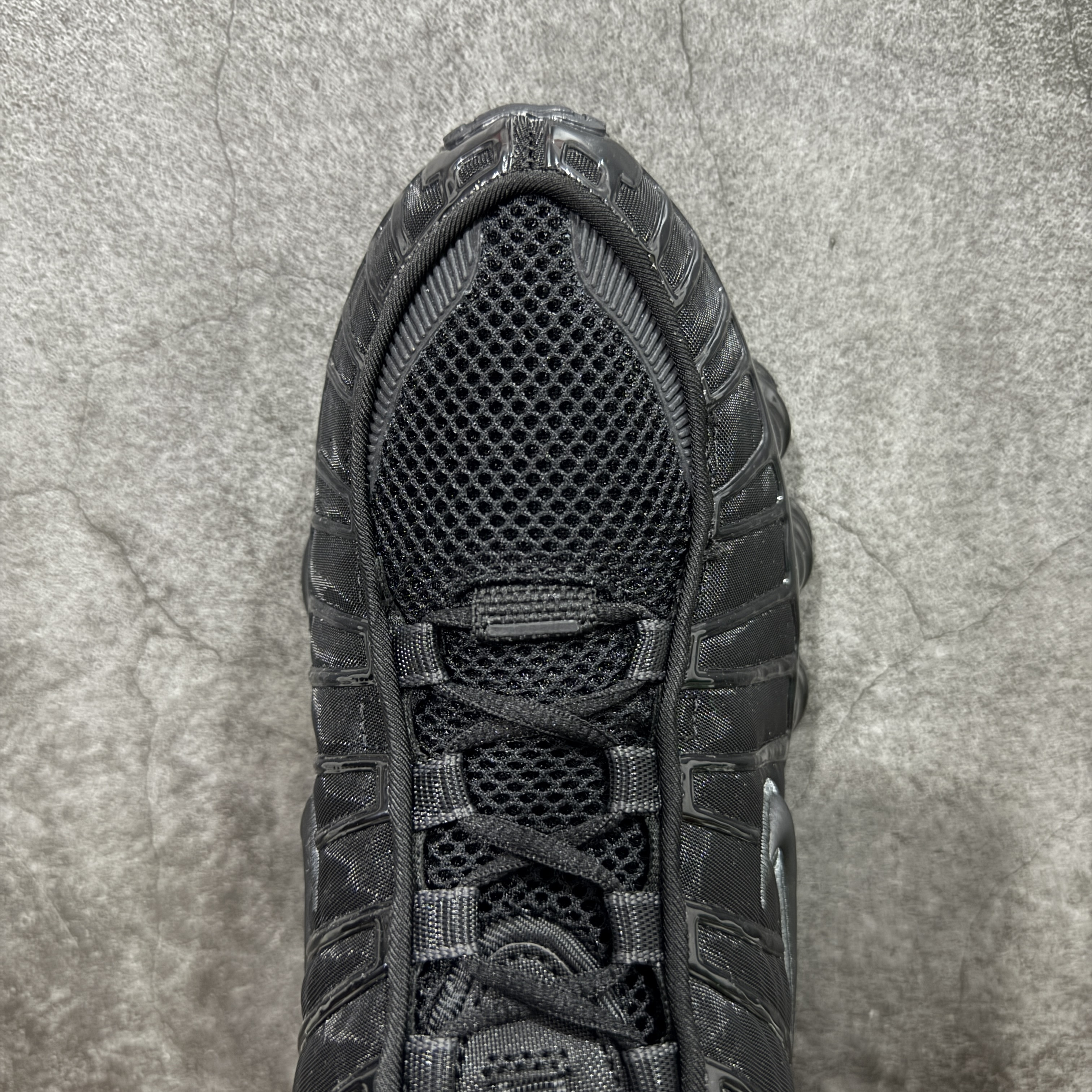 Nike Shox TL  全掌气柱缓震 休闲 运动跑鞋  男鞋 波鞋 黑红 AV3595-002