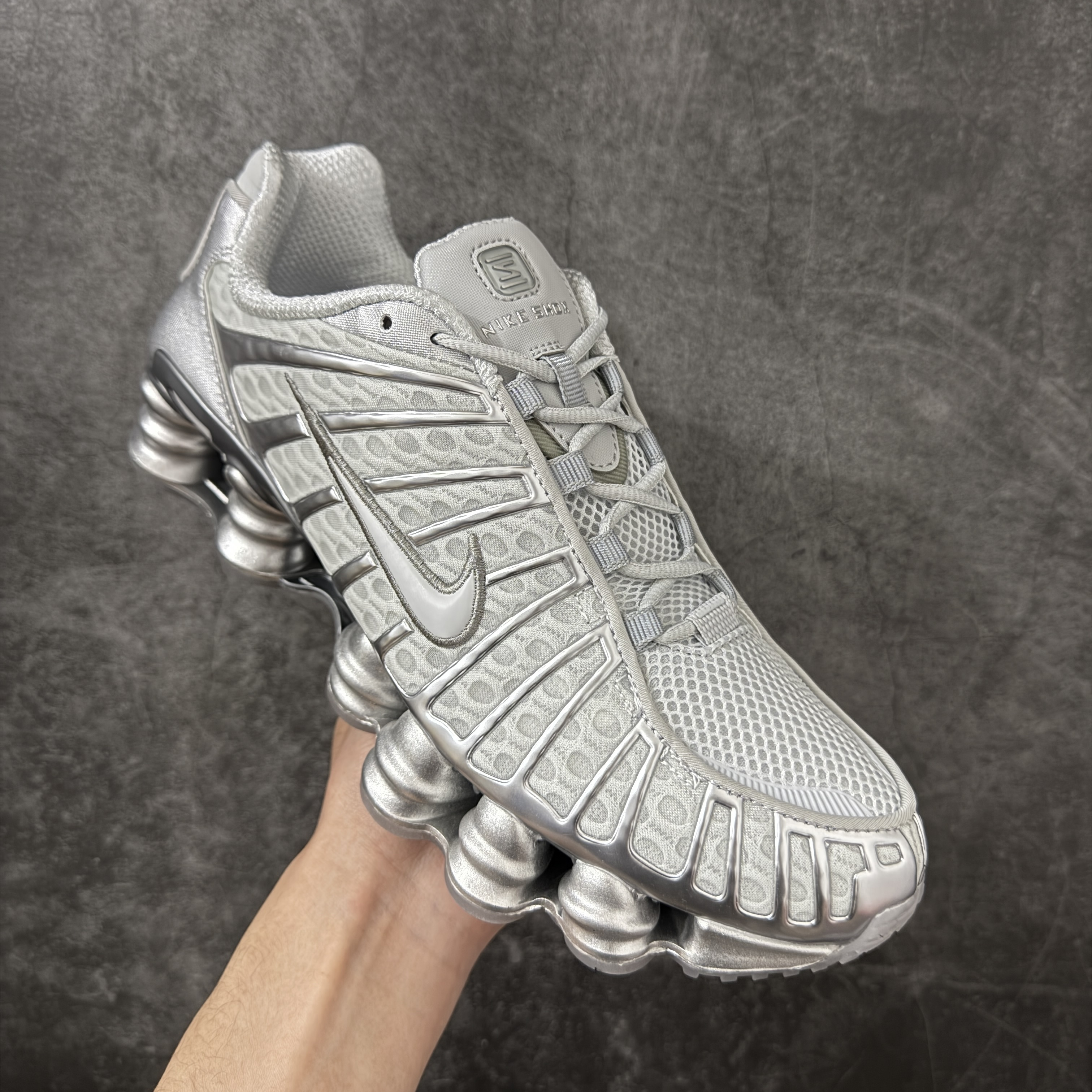 Nike Shox TL  全掌气柱缓震 休闲 运动跑鞋  男鞋 波鞋 灰银色AR3566-003|