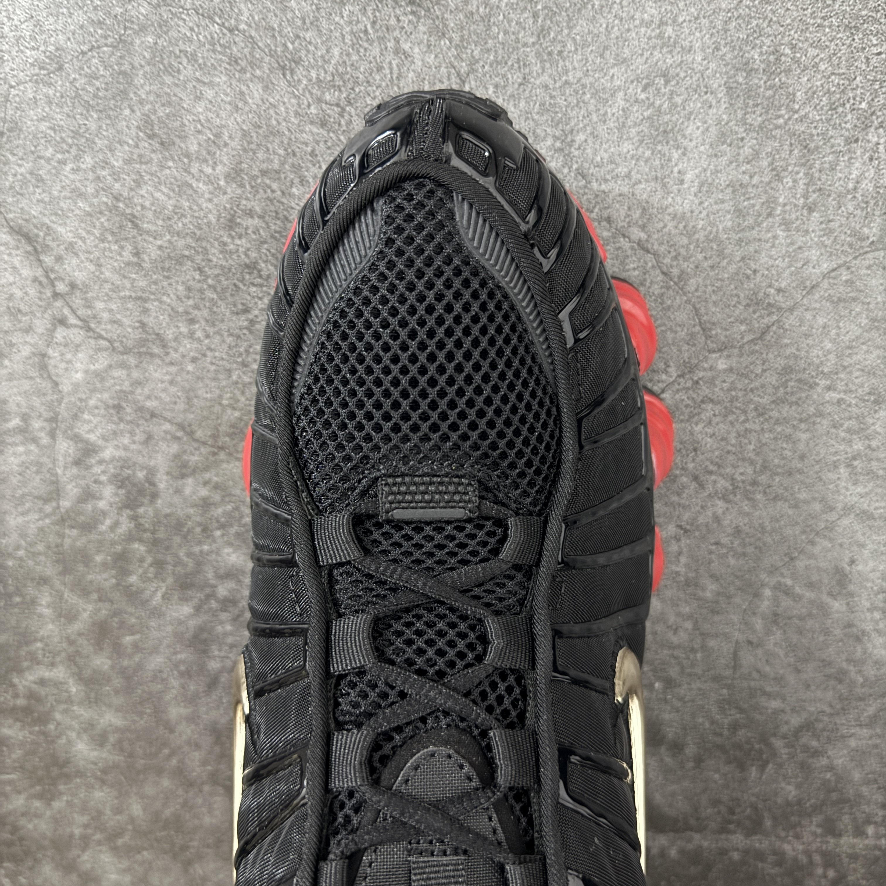 Nike Shox TL  全掌气柱缓震 休闲 运动跑鞋  男鞋 波鞋 黑红银 CN0151-003