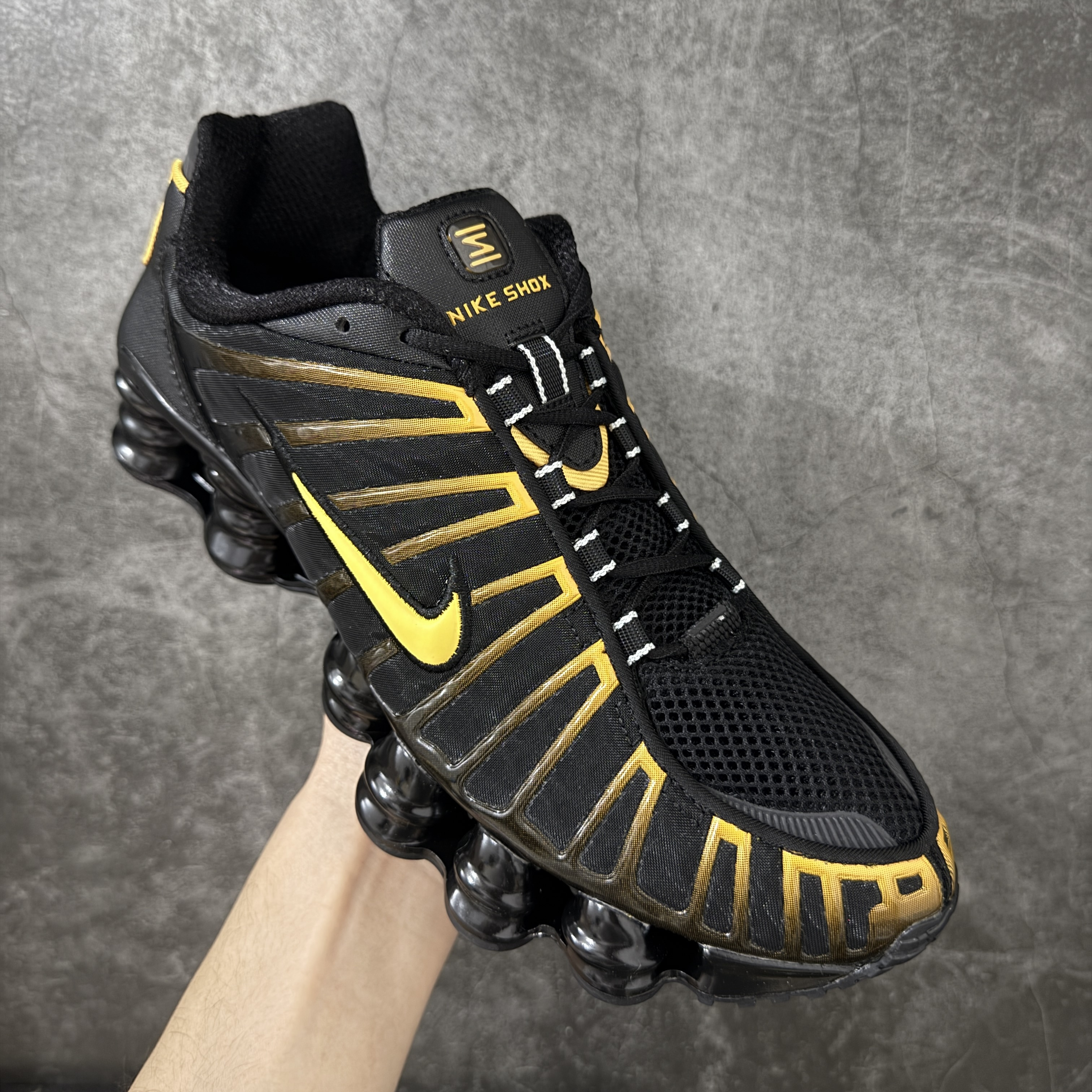 Nike Shox TL  全掌气柱缓震 休闲 运动跑鞋  男鞋 波鞋 黑金 AV3595-013