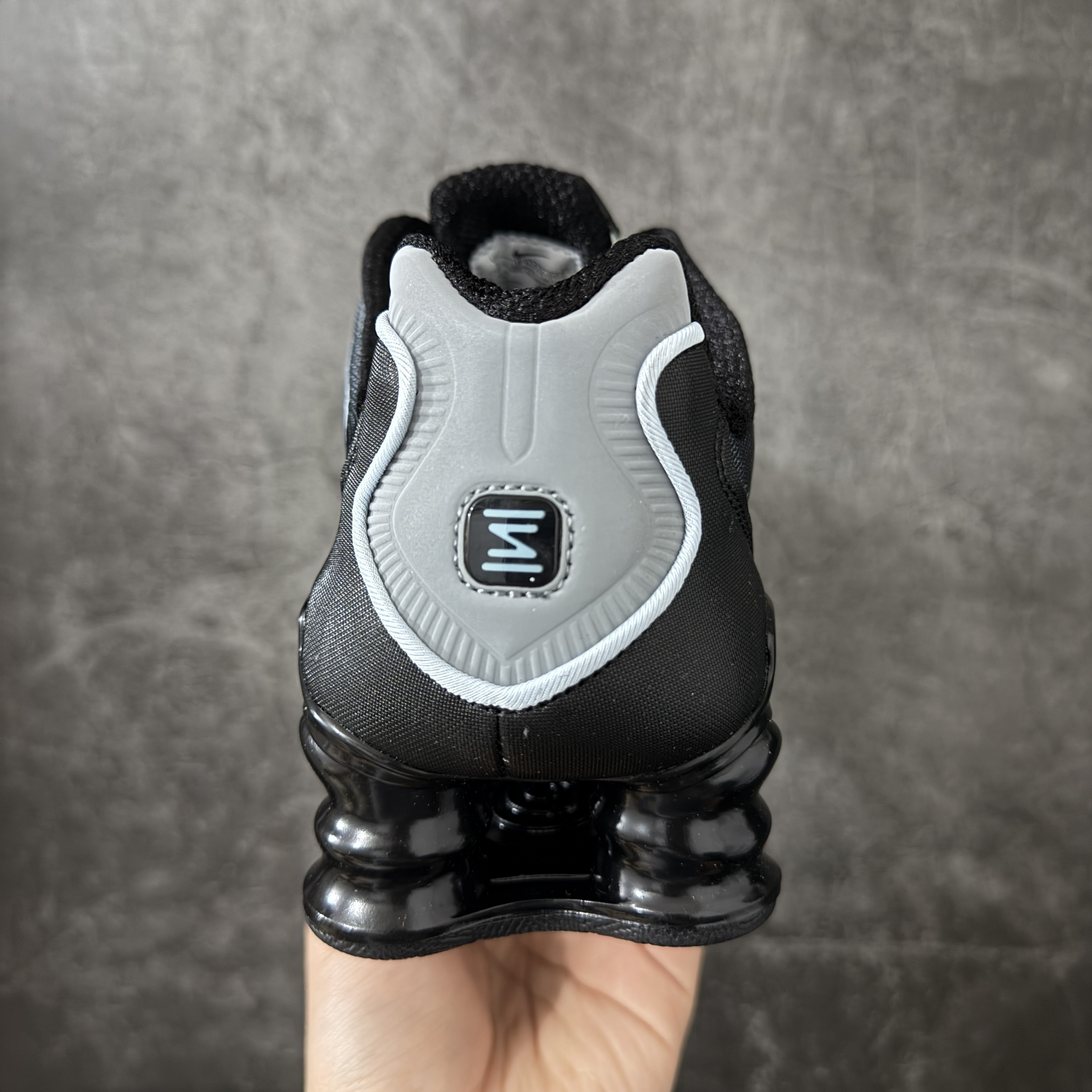 Nike Shox TL  全掌气柱缓震 休闲 运动跑鞋  男鞋 波鞋 黑蓝 IF6202-002