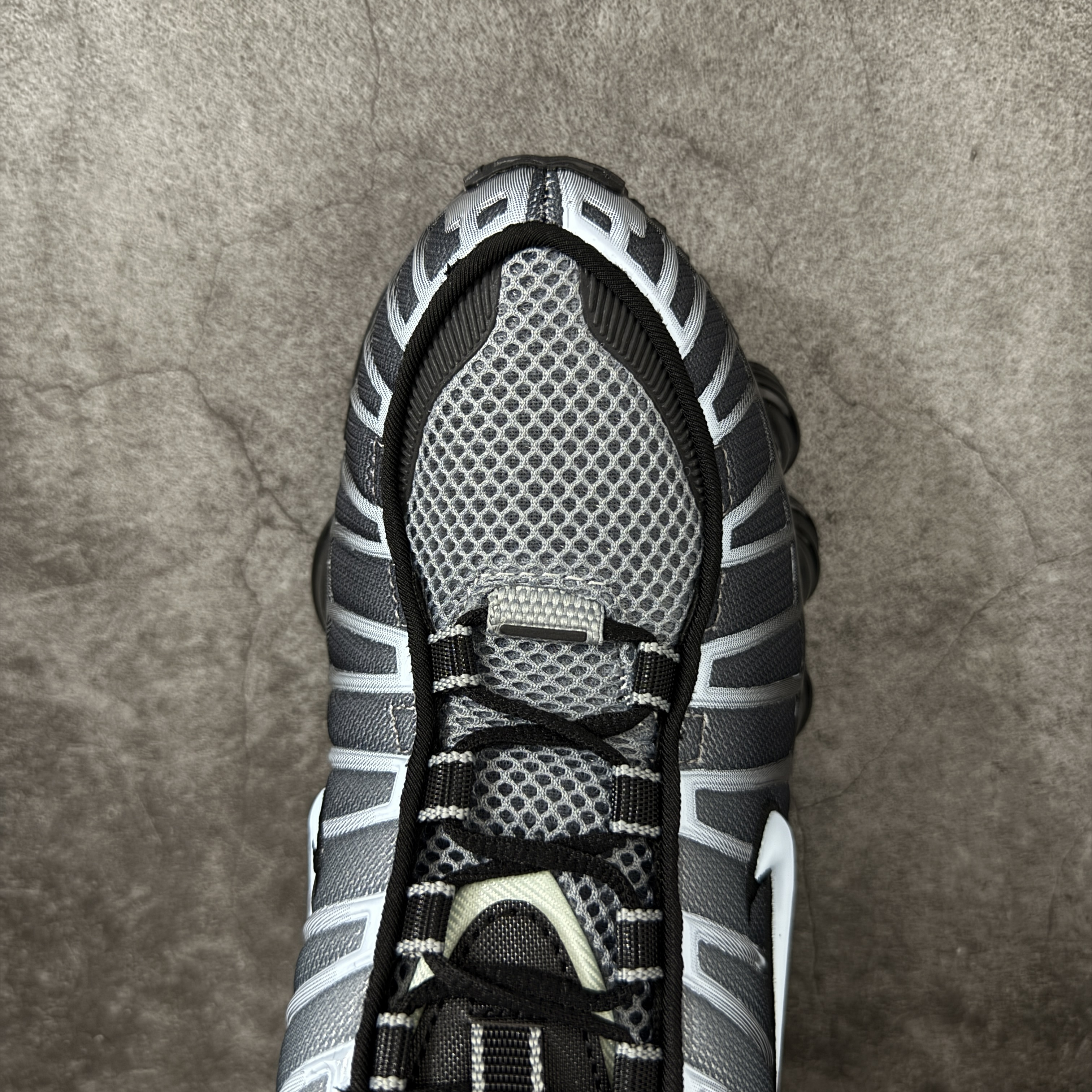 Nike Shox TL  全掌气柱缓震 休闲 运动跑鞋  男鞋 波鞋 黑蓝 IF6202-002