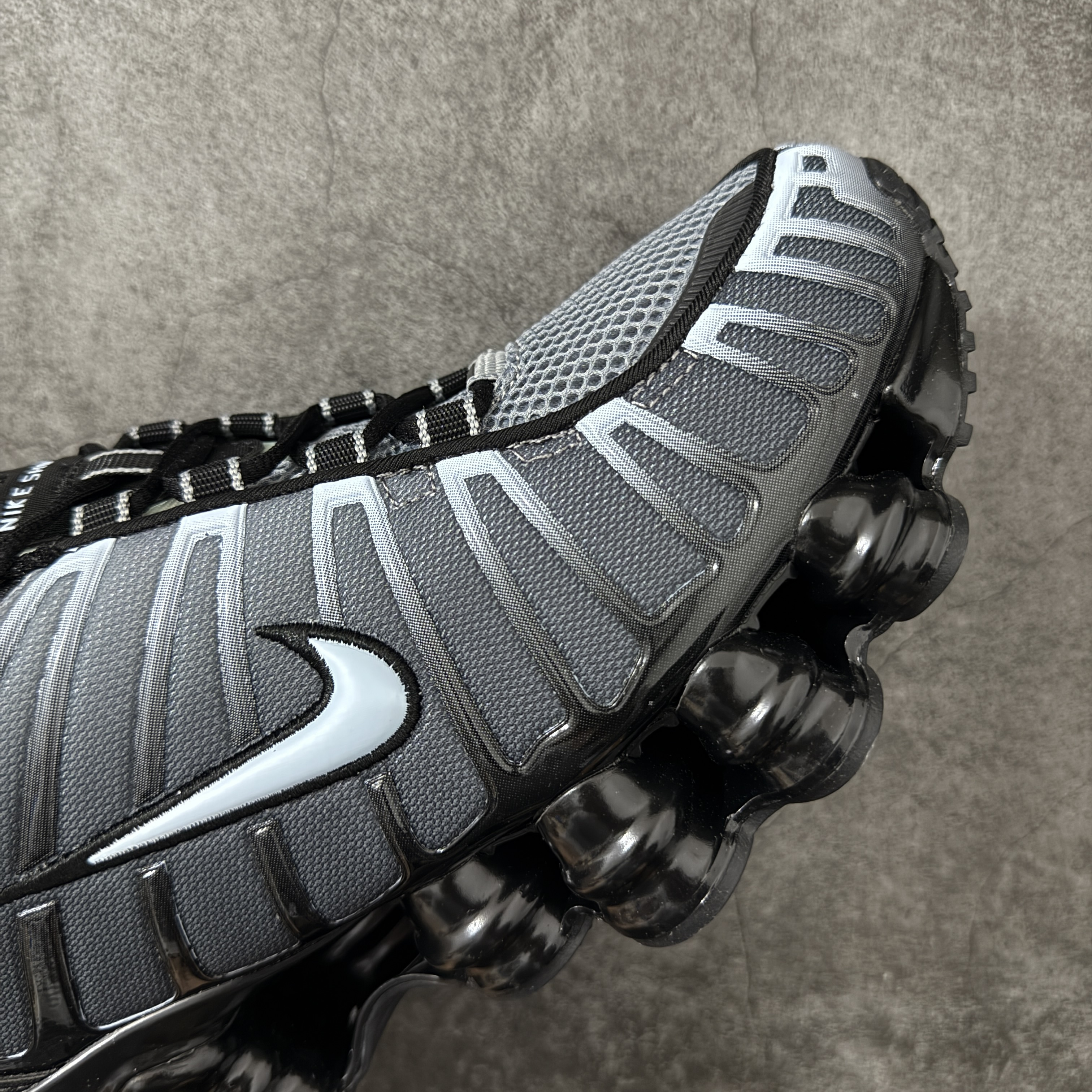 Nike Shox TL  全掌气柱缓震 休闲 运动跑鞋  男鞋 波鞋 黑蓝 IF6202-002