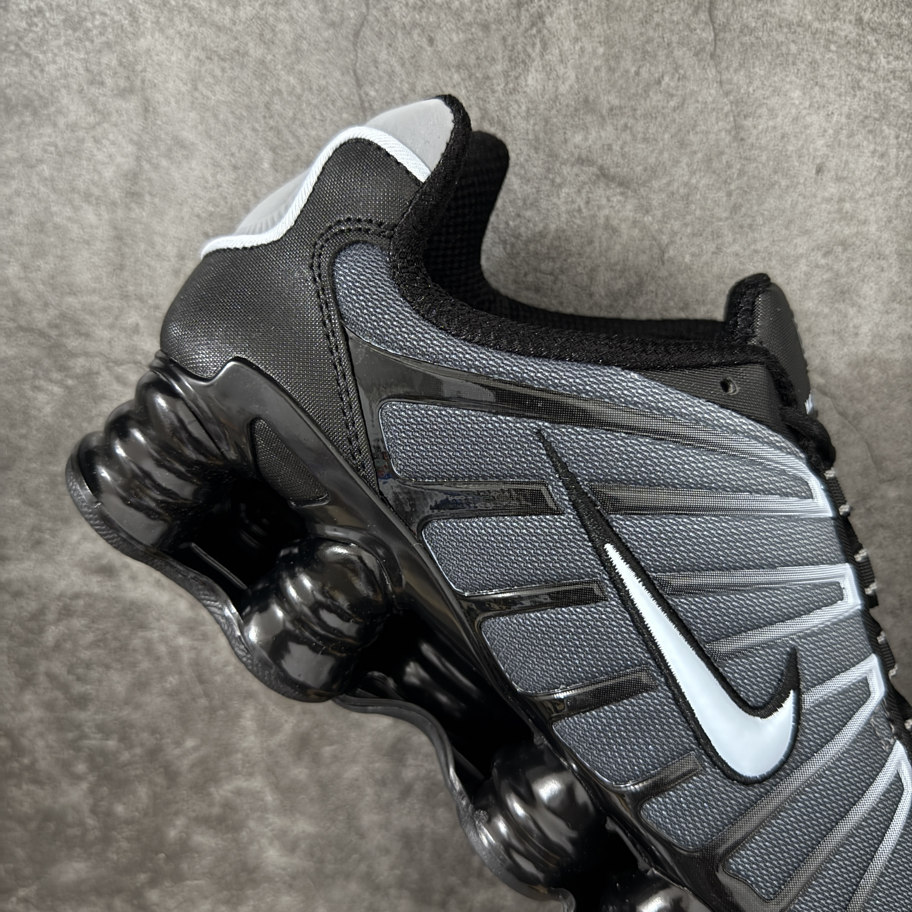 Nike Shox TL  全掌气柱缓震 休闲 运动跑鞋  男鞋 波鞋 黑蓝 IF6202-002