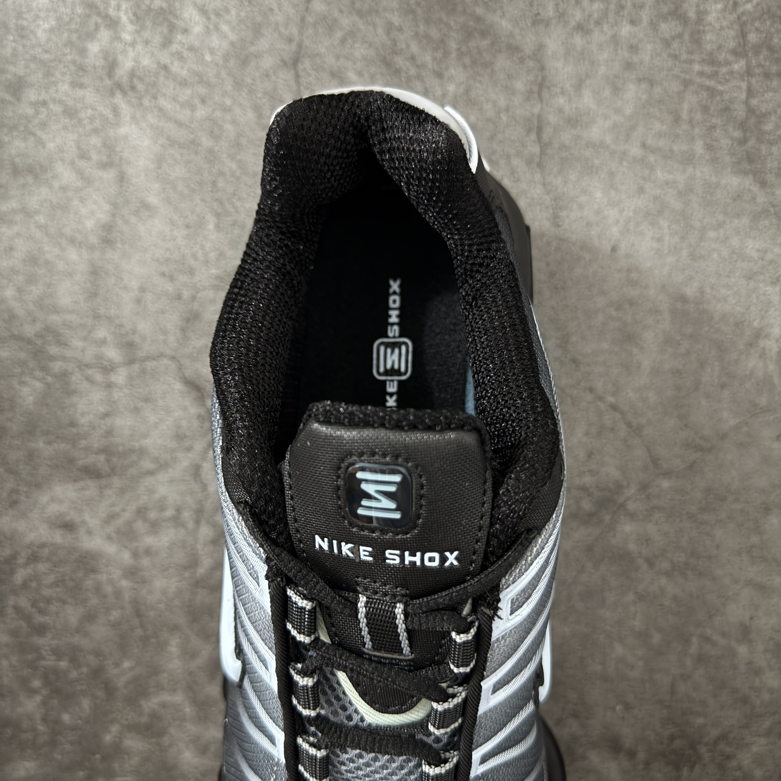Nike Shox TL  全掌气柱缓震 休闲 运动跑鞋  男鞋 波鞋 黑蓝 IF6202-002