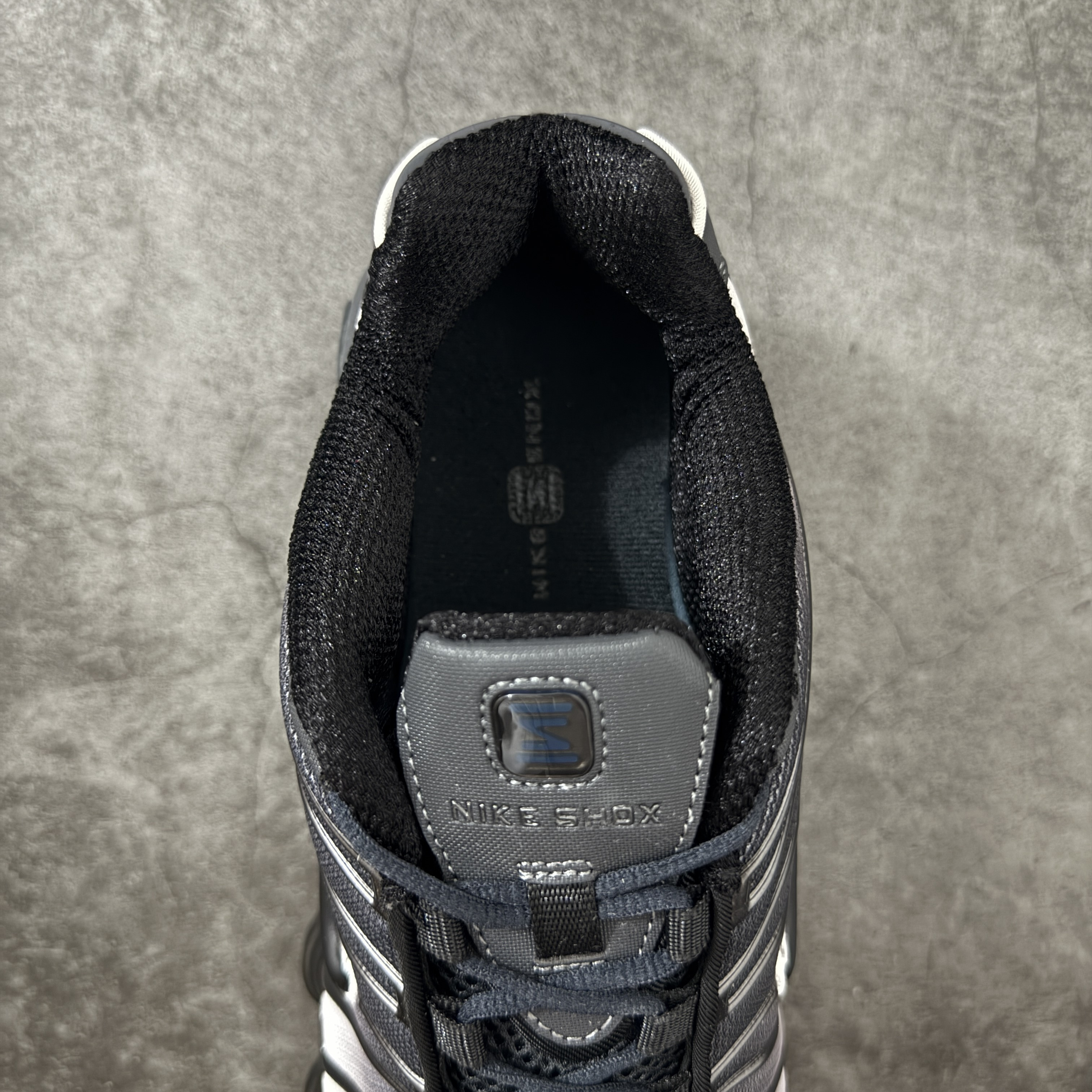 Nike Shox TL  全掌气柱缓震 休闲 运动跑鞋  男鞋 波鞋 白灰 H1336-002